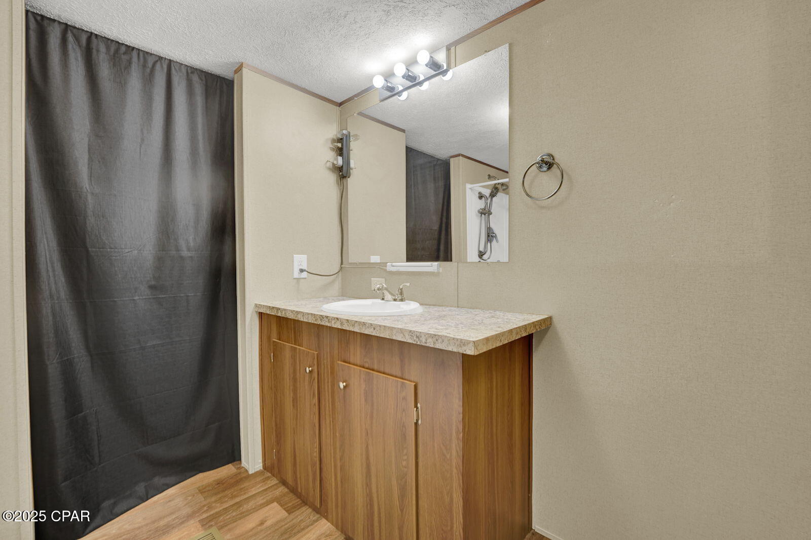 Mkzf_0eail70 Ikqhkrktuarorxgpewzqcnaeafushc