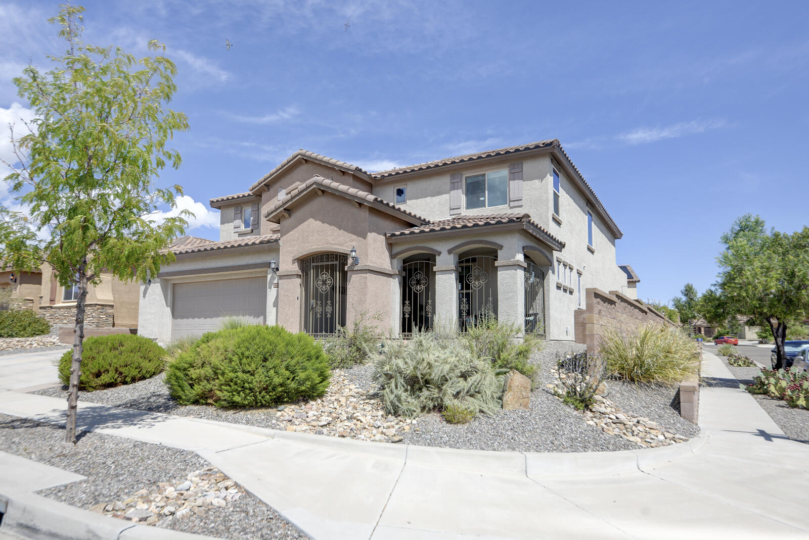 2015 REDONDO PEAK Drive NW 