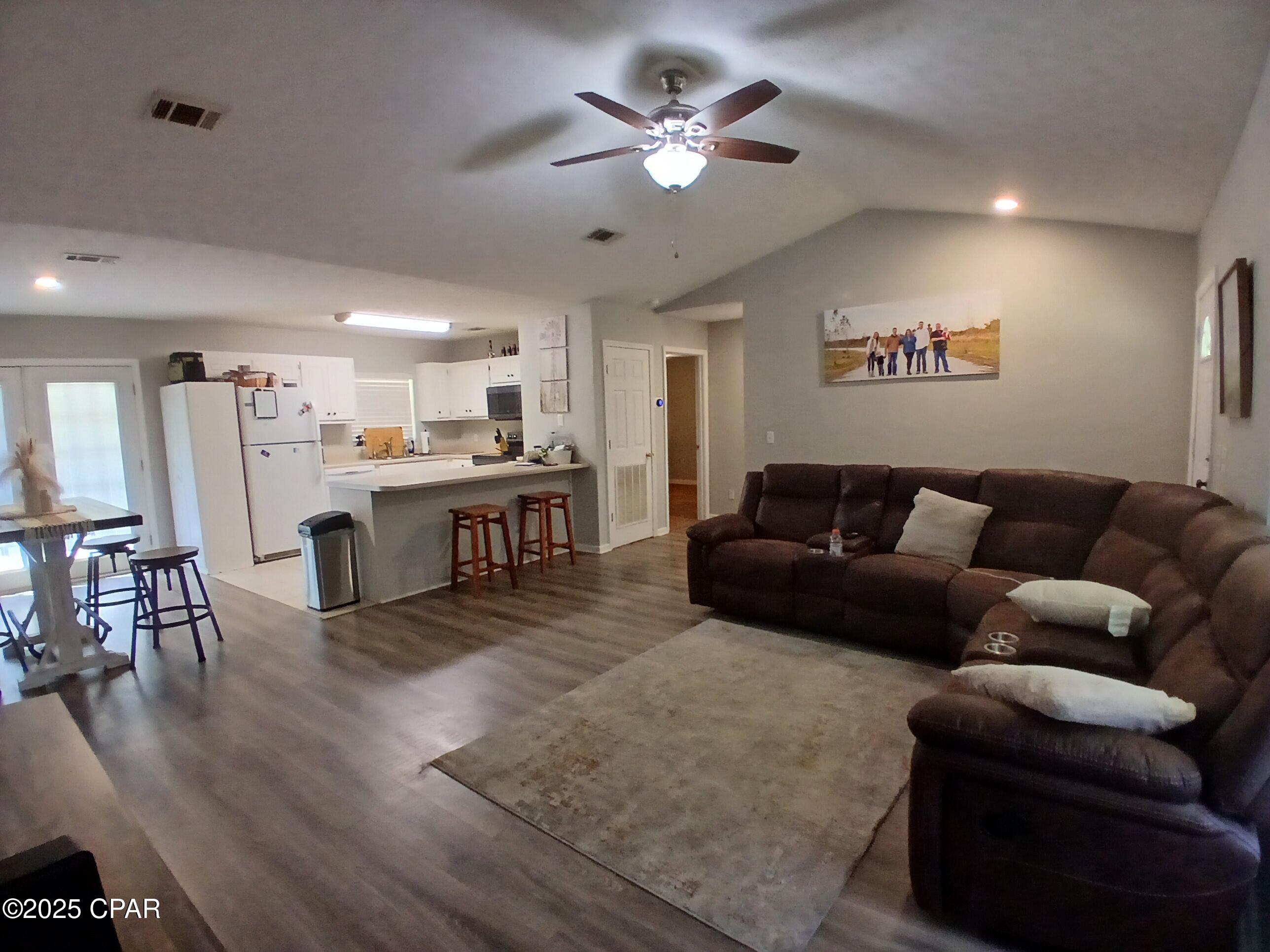 Jrjywanva4d9ri 7r1r4nvsf_jzv Xqxgccf_f5qg4u