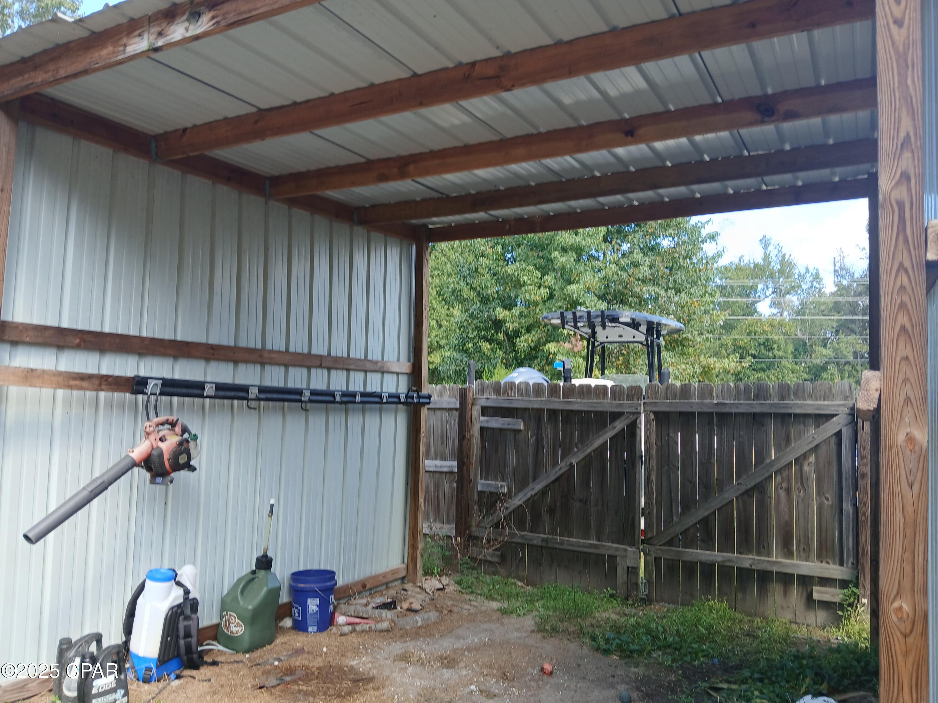 M_6jdzr9j0eis_c4ajcio8n19yobftp E1vosglirjq