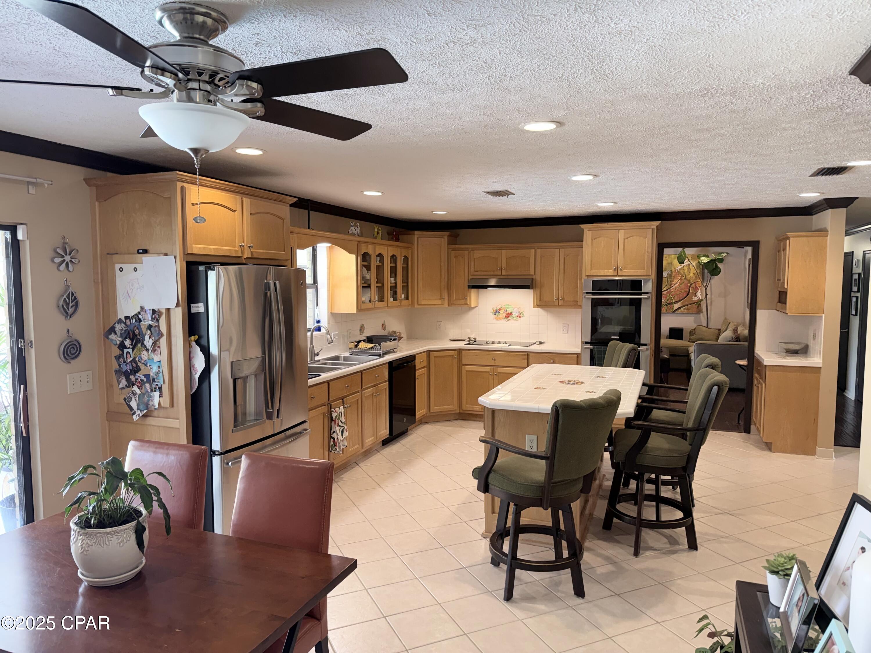 Jrk2wligqdzwcwn8chymqqwe7dmekc 770hbqitmul4