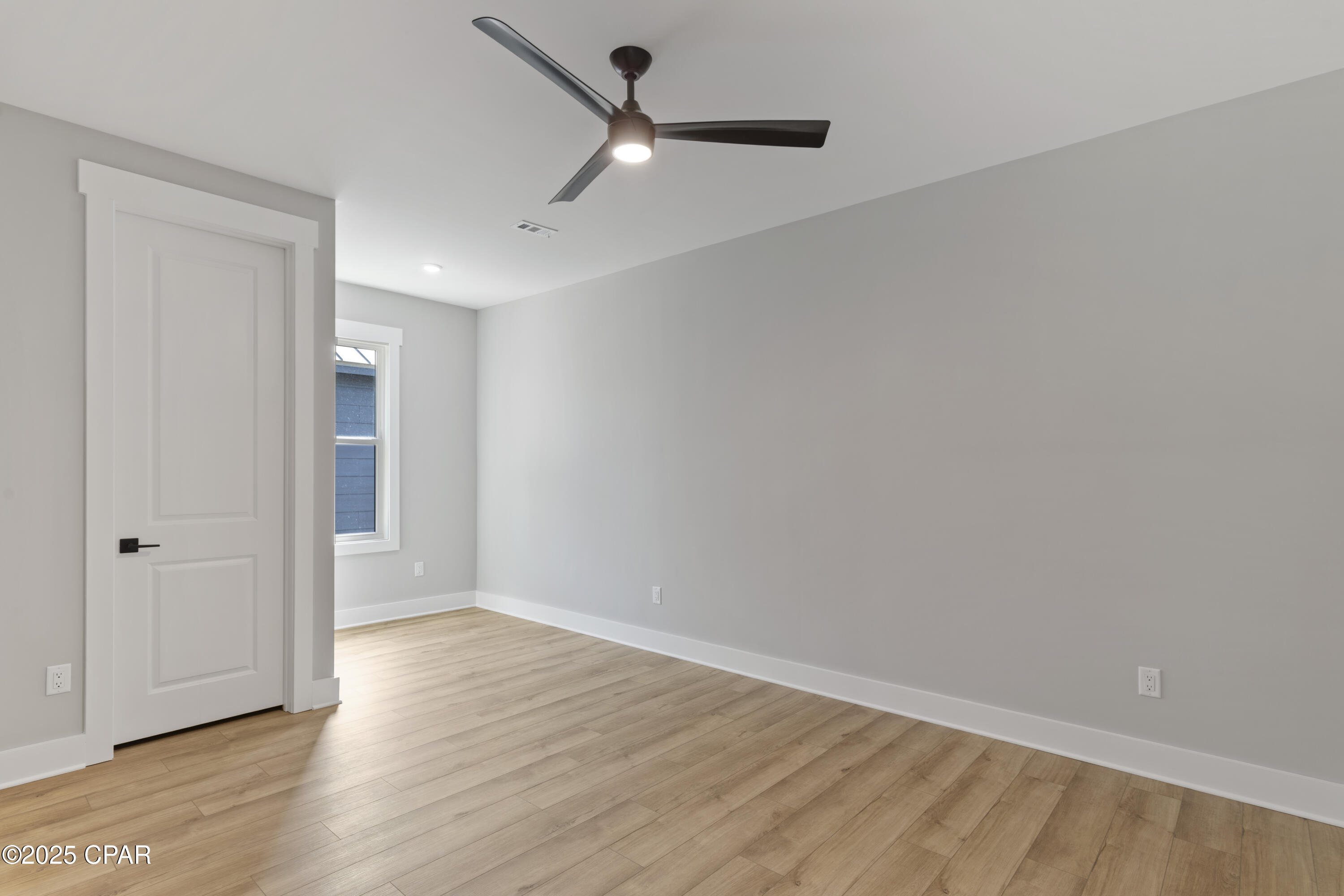 3zr5ze2zkdb38qzrnnhdxw2ddqnegmbbqiubhuaz Ra