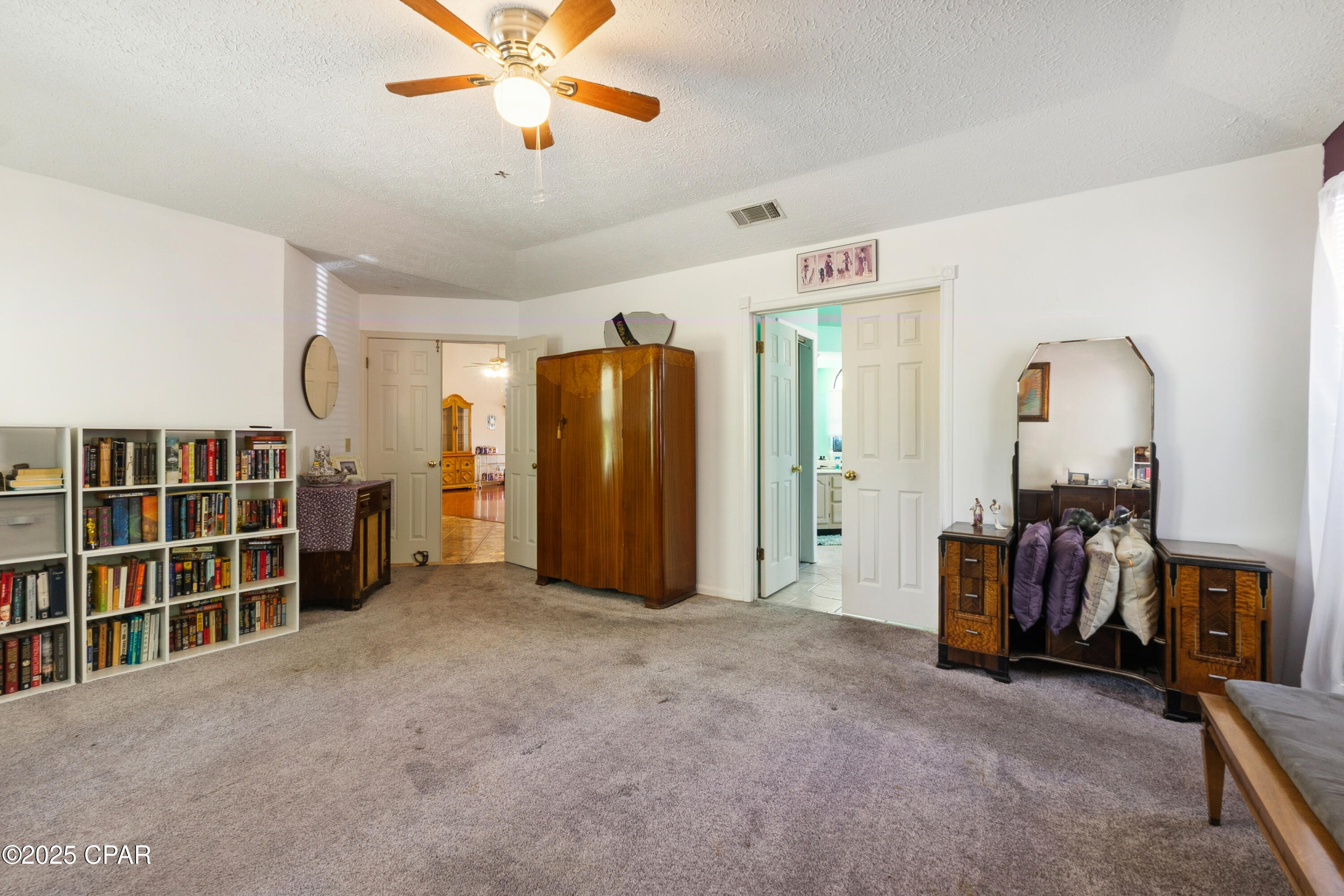 Image 26 For 2712 Woodmere Drive