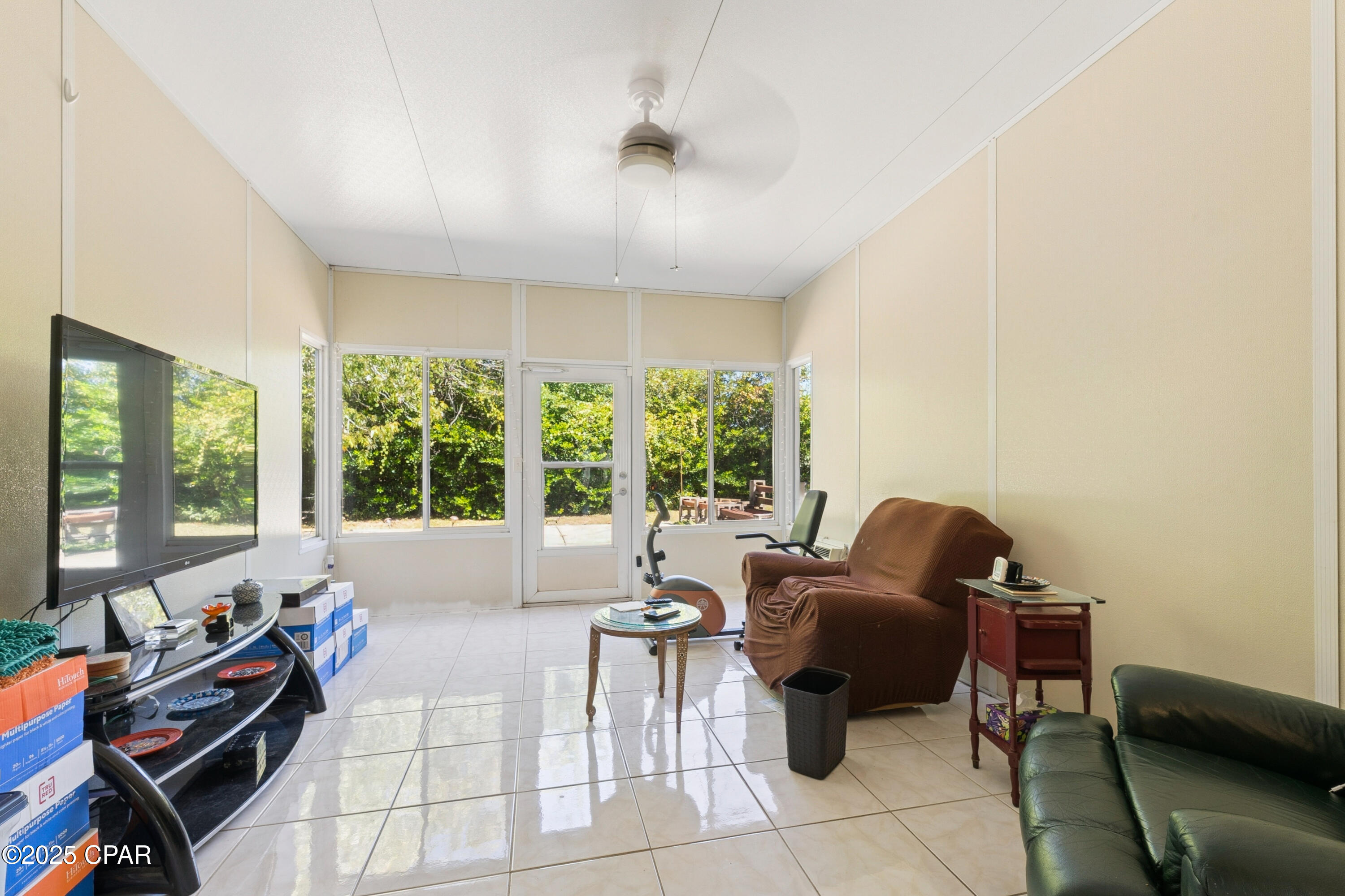 S9tj T_ccwqsln4l0s3_8qkbaoq_stazum3mteenbpe