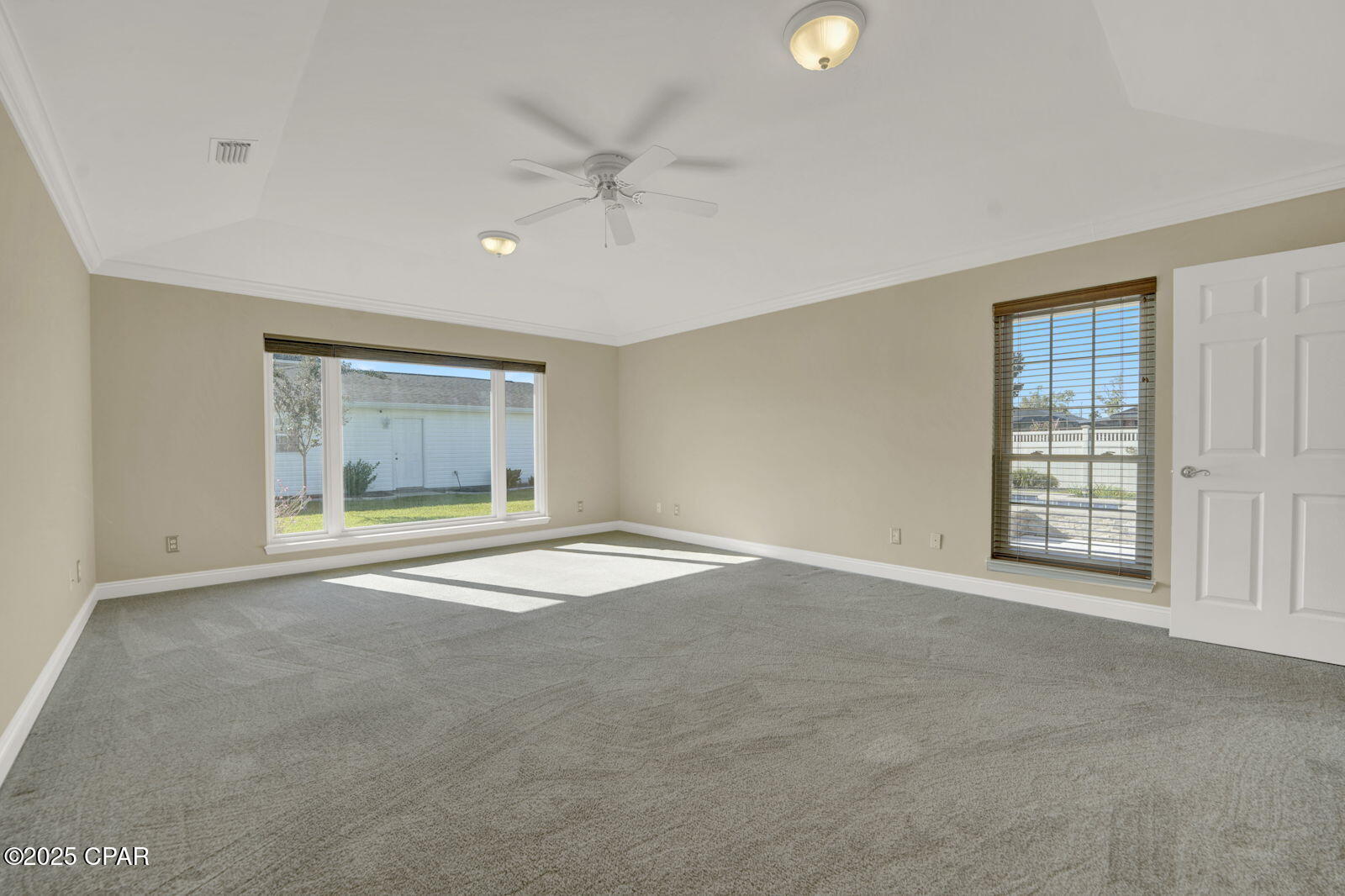 Zjro Iat2ziiaoomv M_isr9vpimmvoahsmza3rfy3i