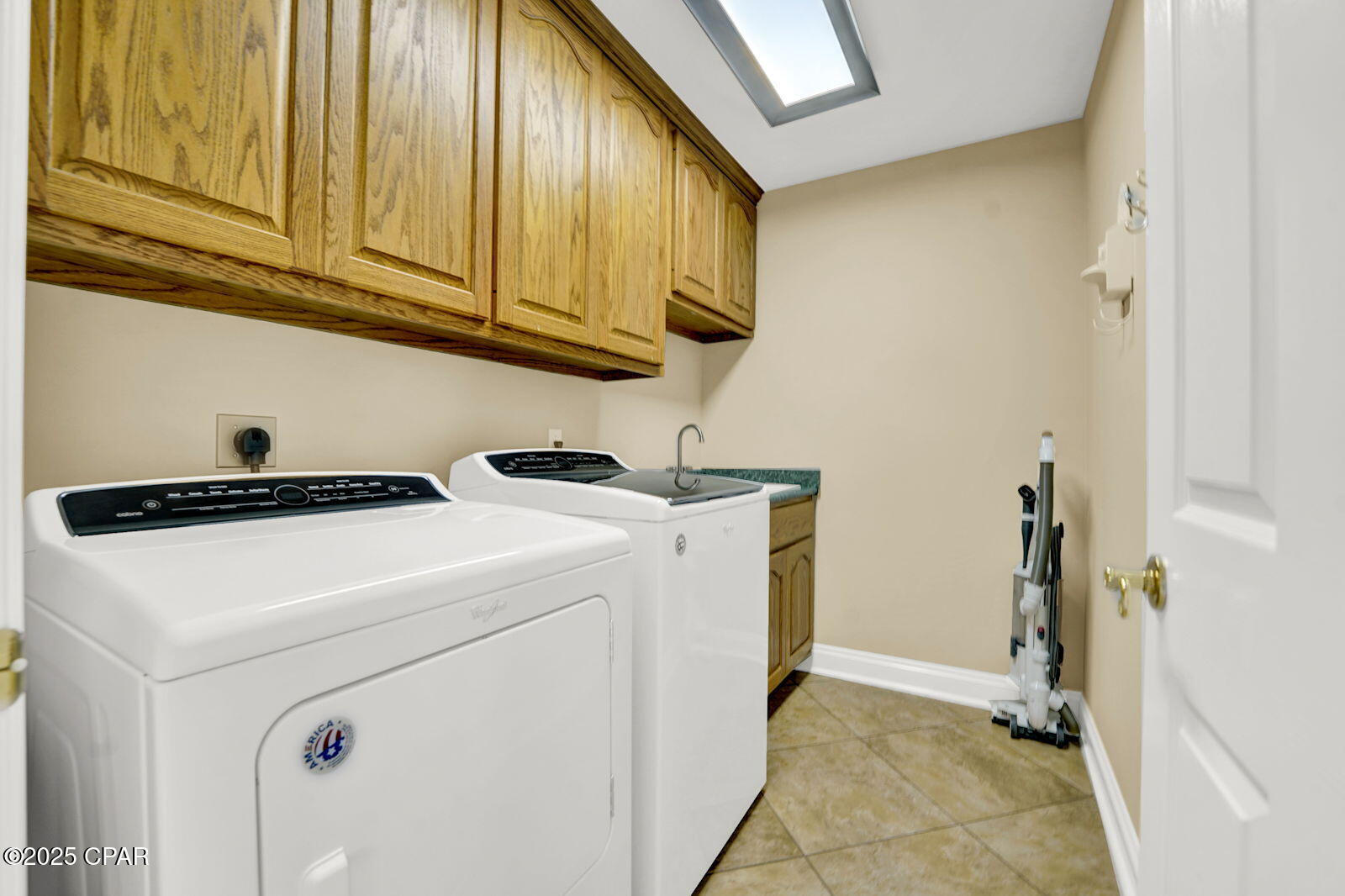 Lwtiff00yua E21kphe7zh7oydsvypj039unbwn W04