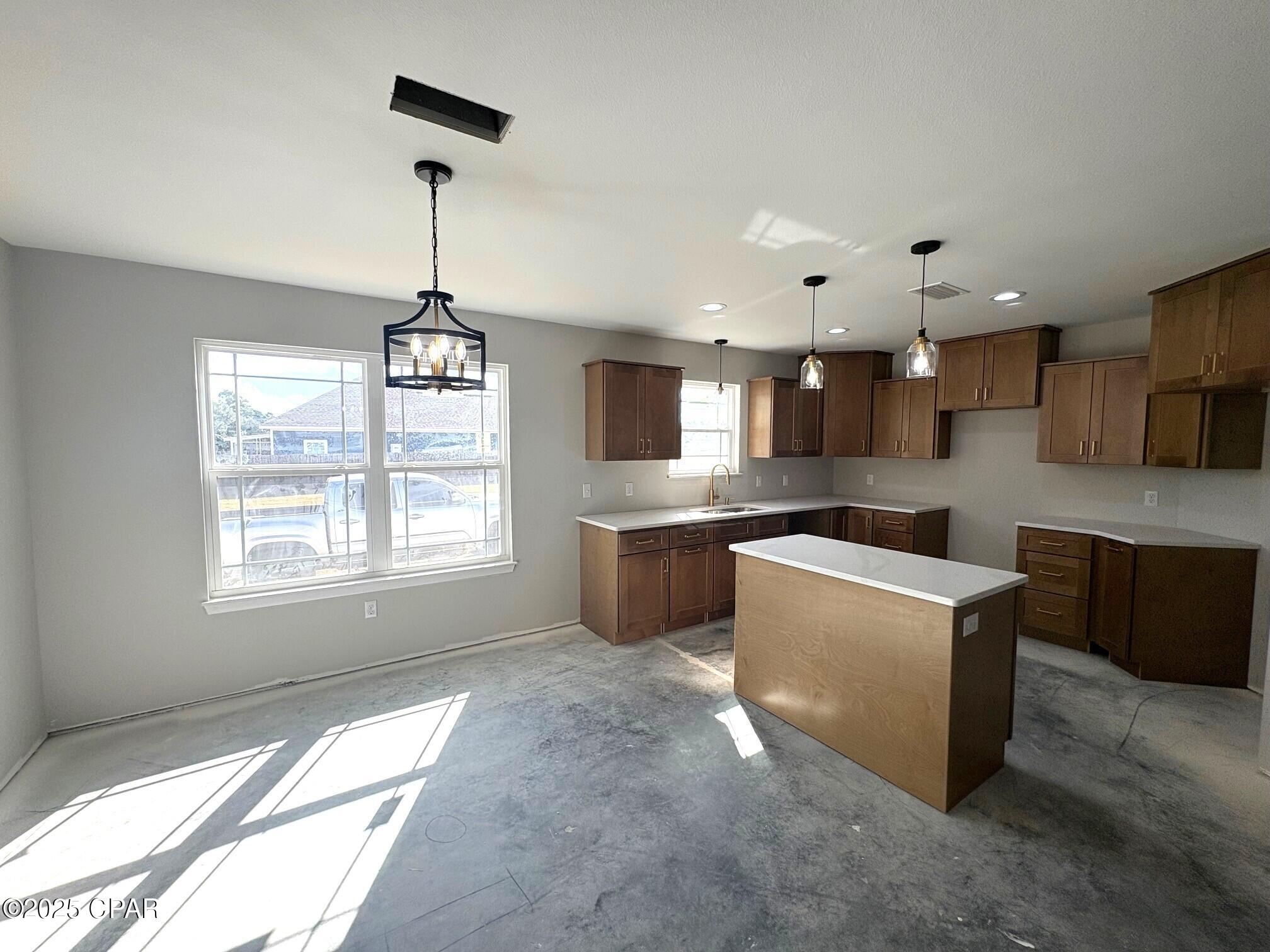 Image 12 For 4906 Blue Sky Way