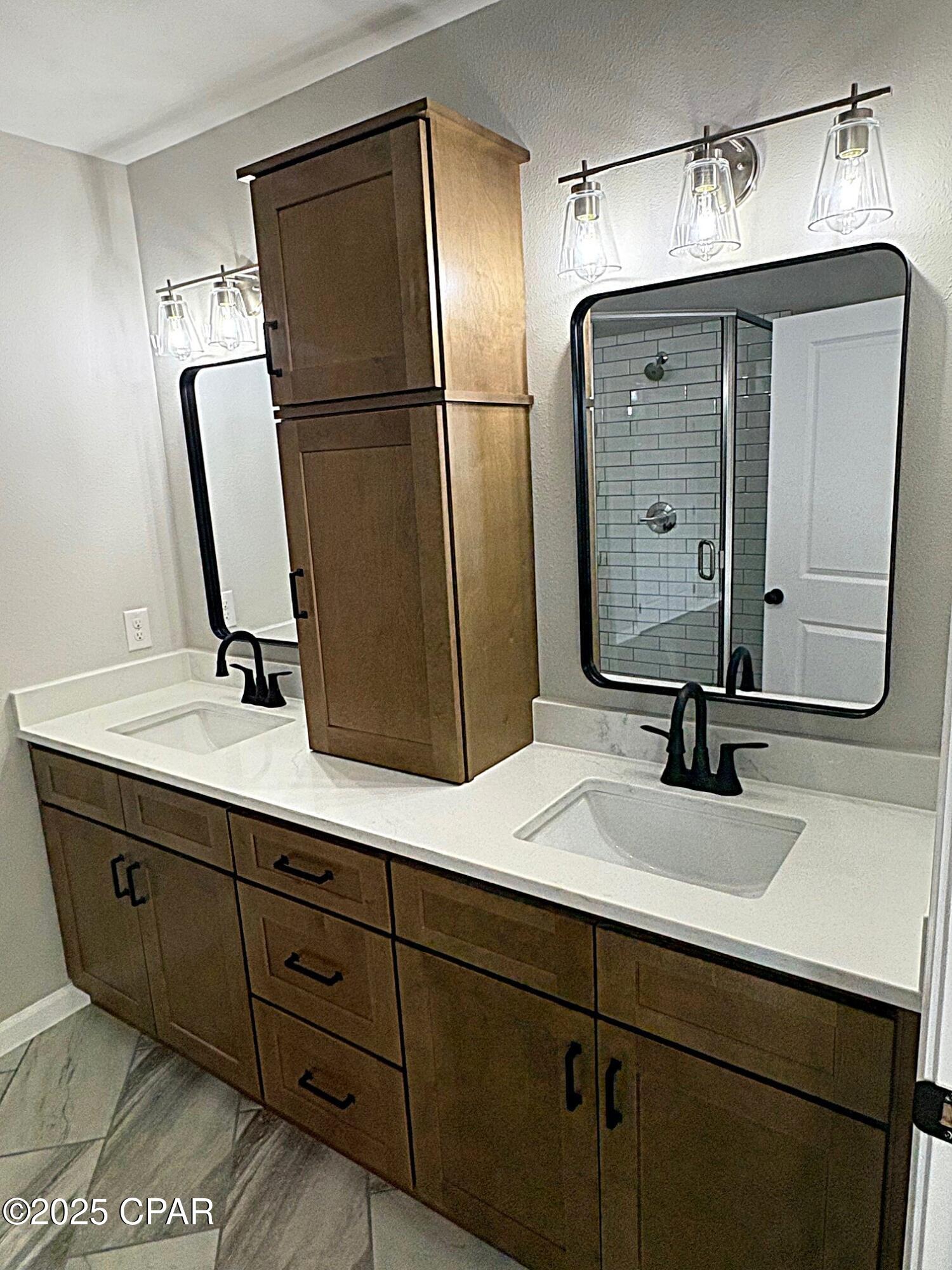 Image 26 For 4906 Blue Sky Way