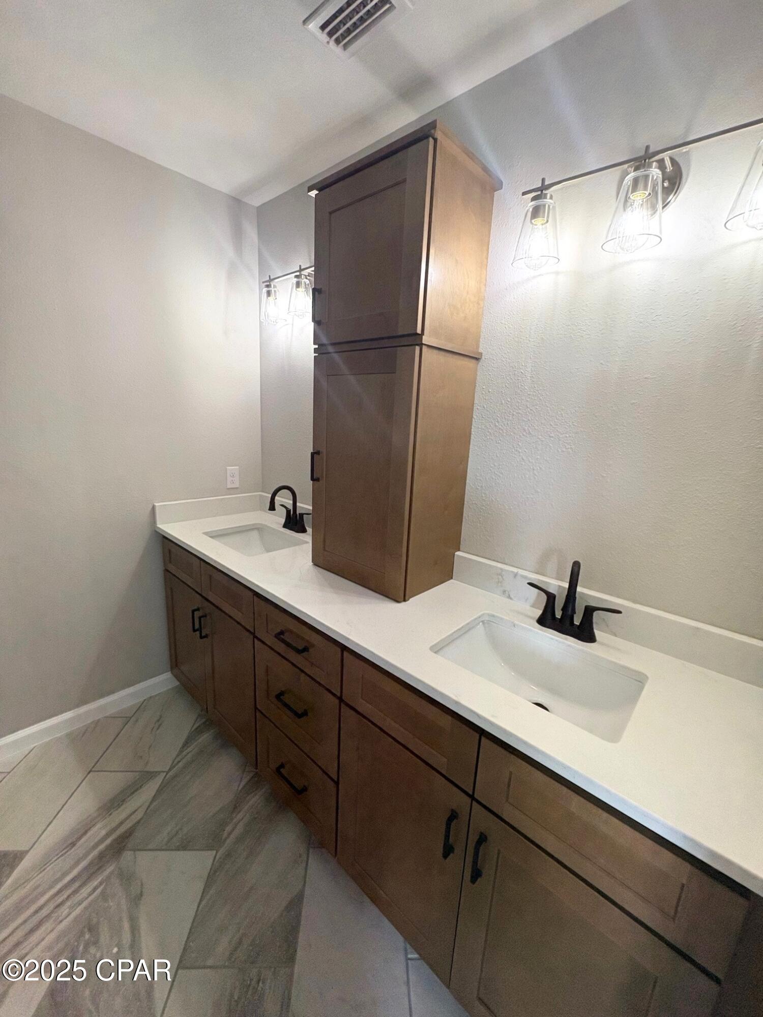 Image 27 For 4906 Blue Sky Way