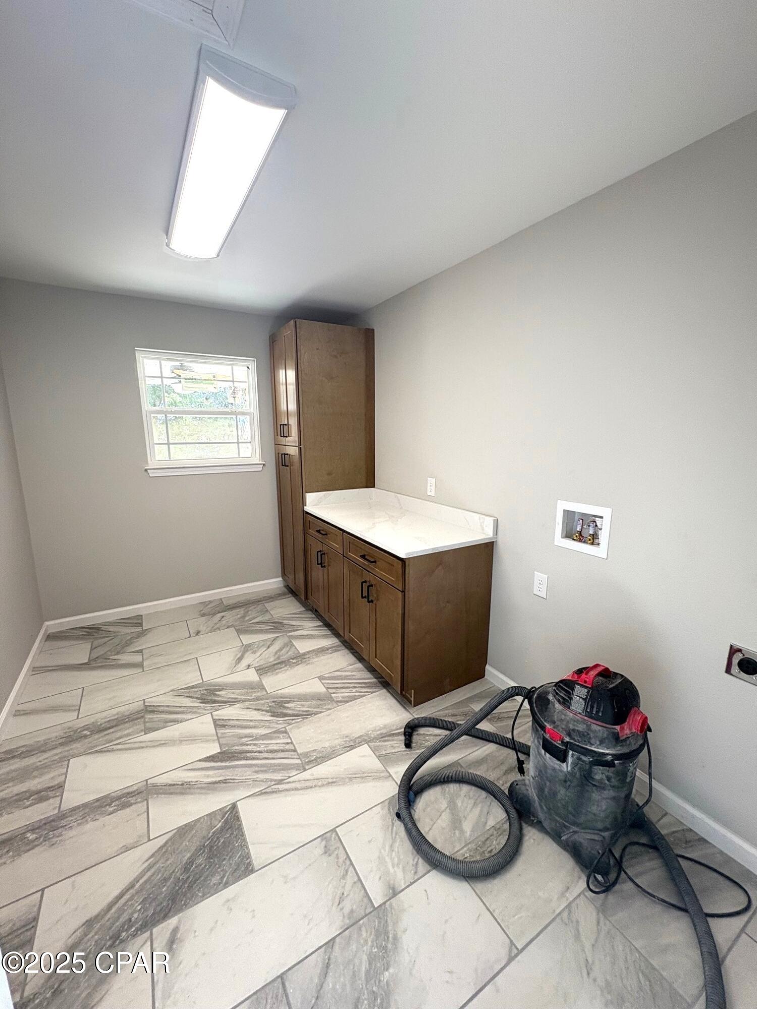 Image 35 For 4906 Blue Sky Way