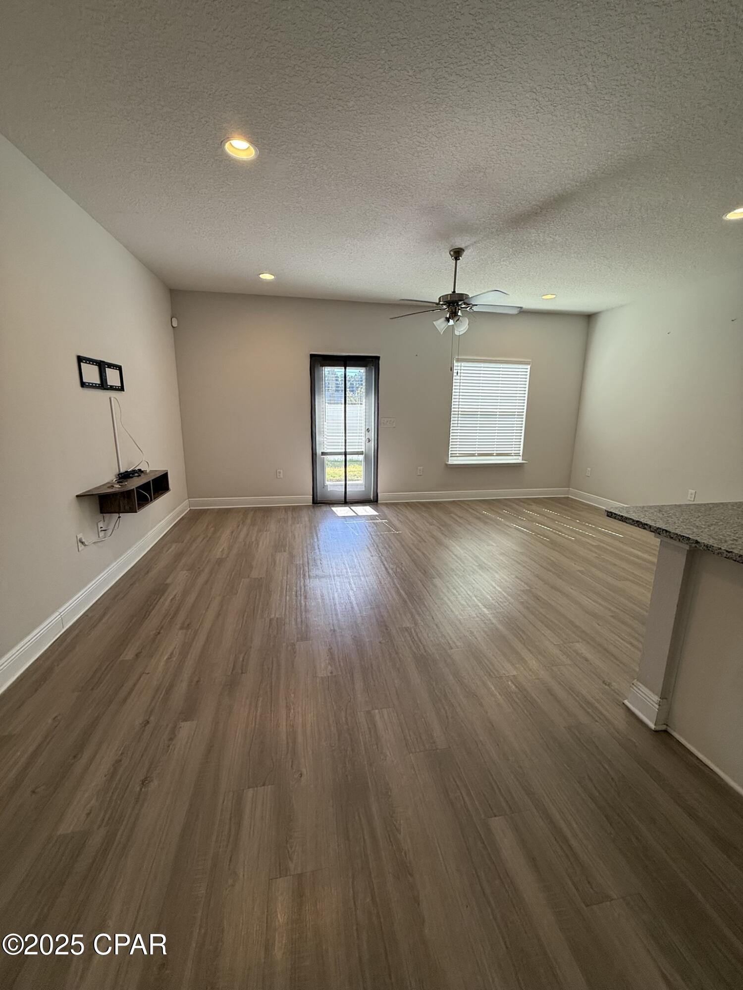 Dsnf6etelh2jxqz98t1yrvw3xrjaffbeoxpm2hbwpoc