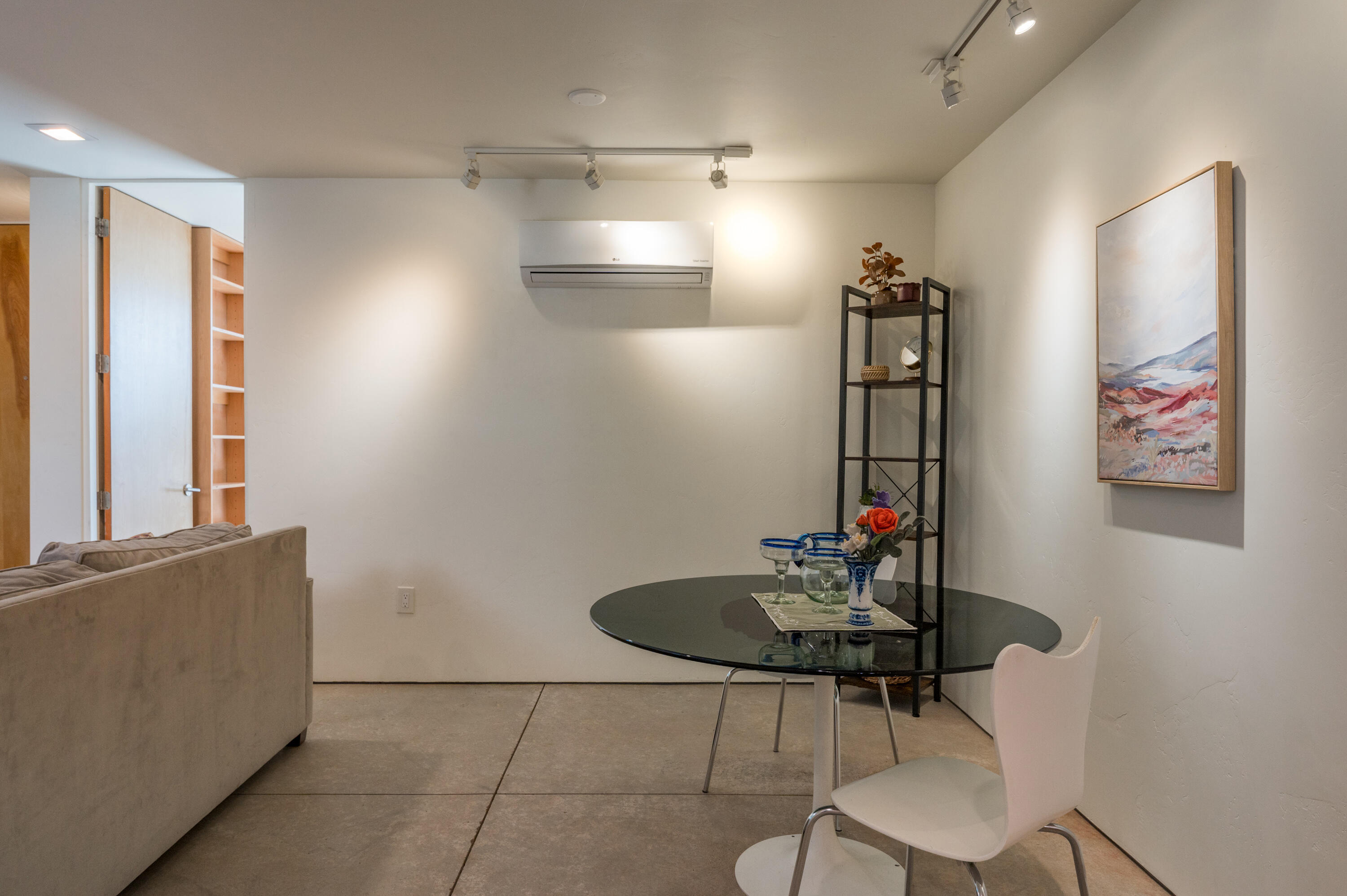 1203 IRON Avenue SW 1 