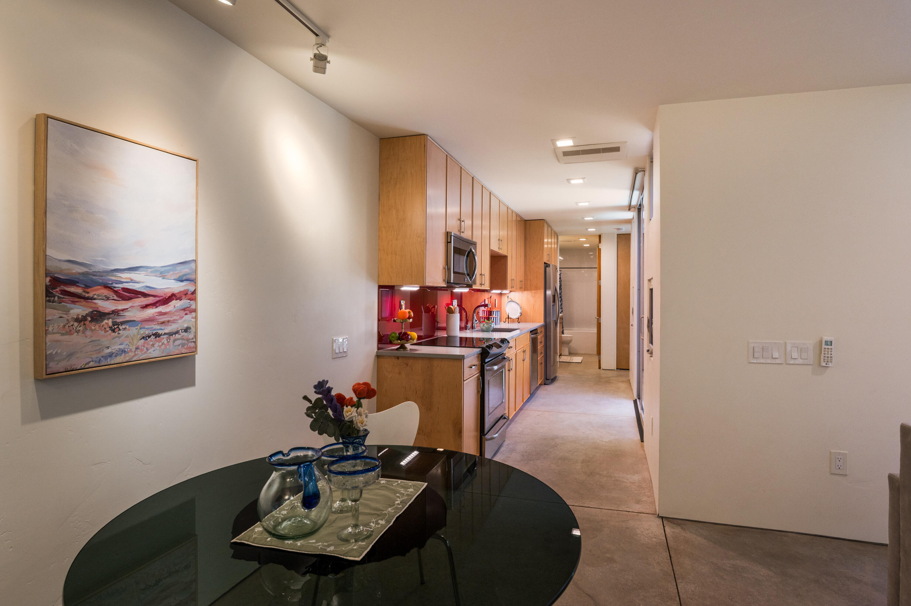 1203 IRON Avenue SW 1 