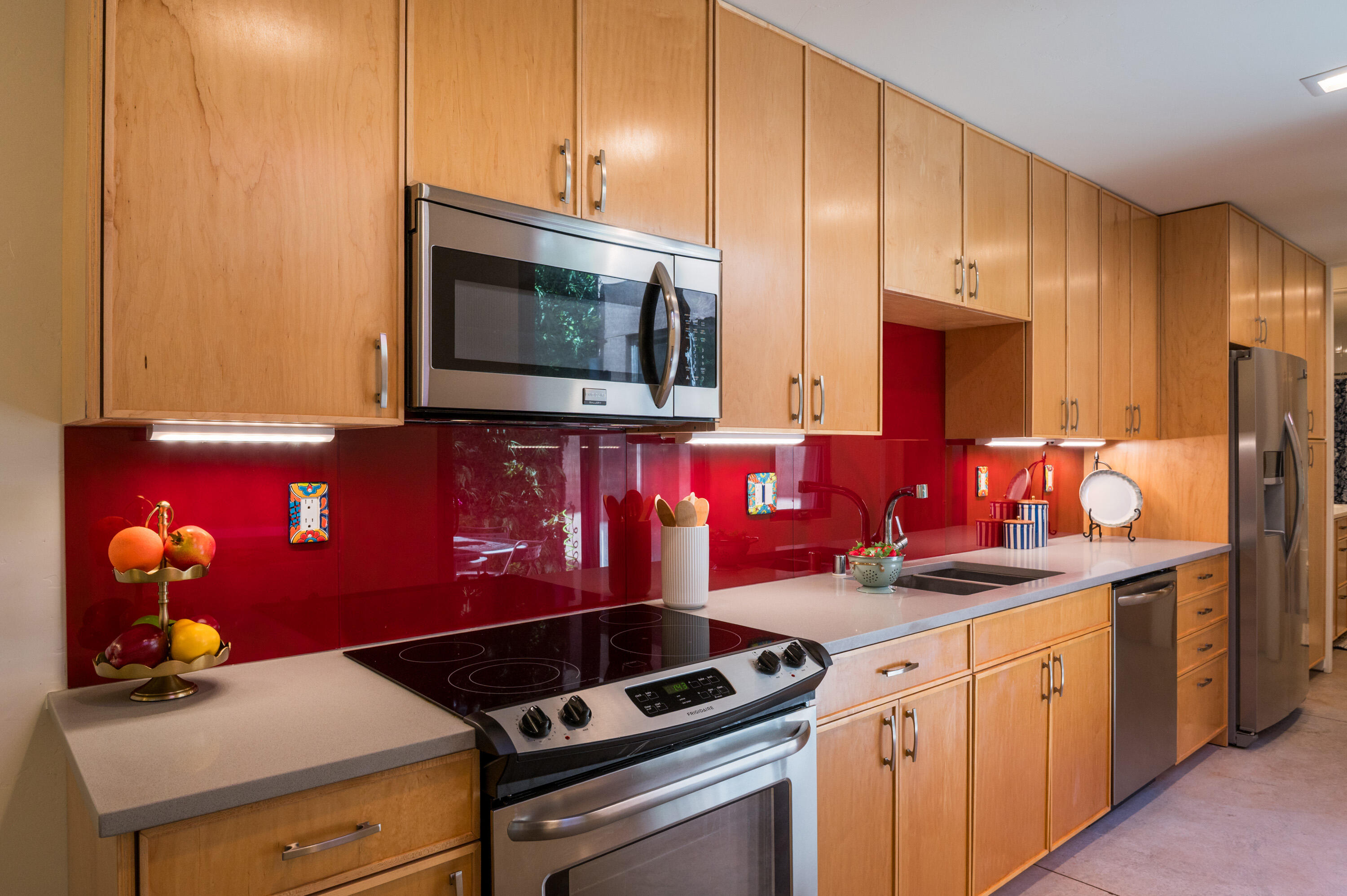 1203 IRON Avenue SW 1 