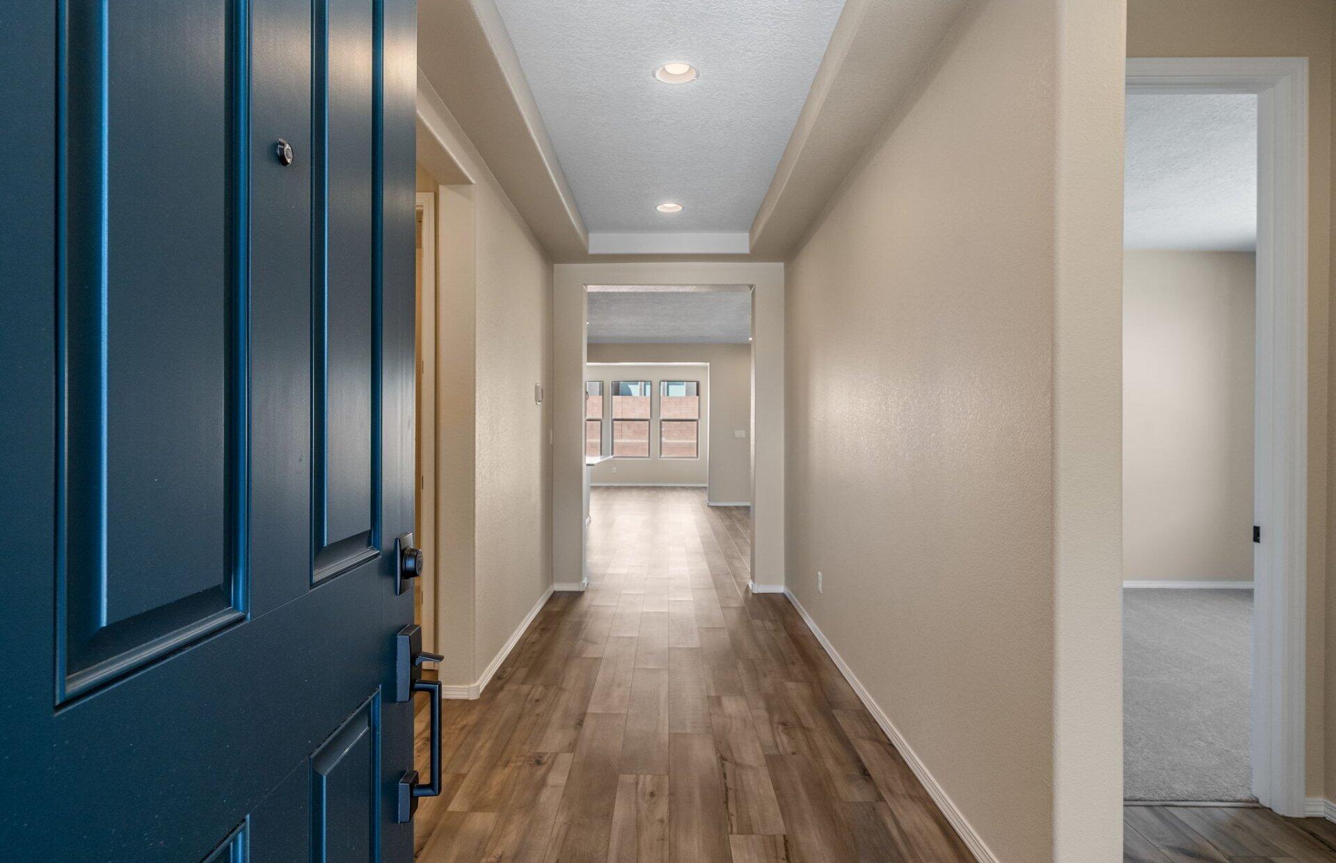 929 Turquesa Loop SE 