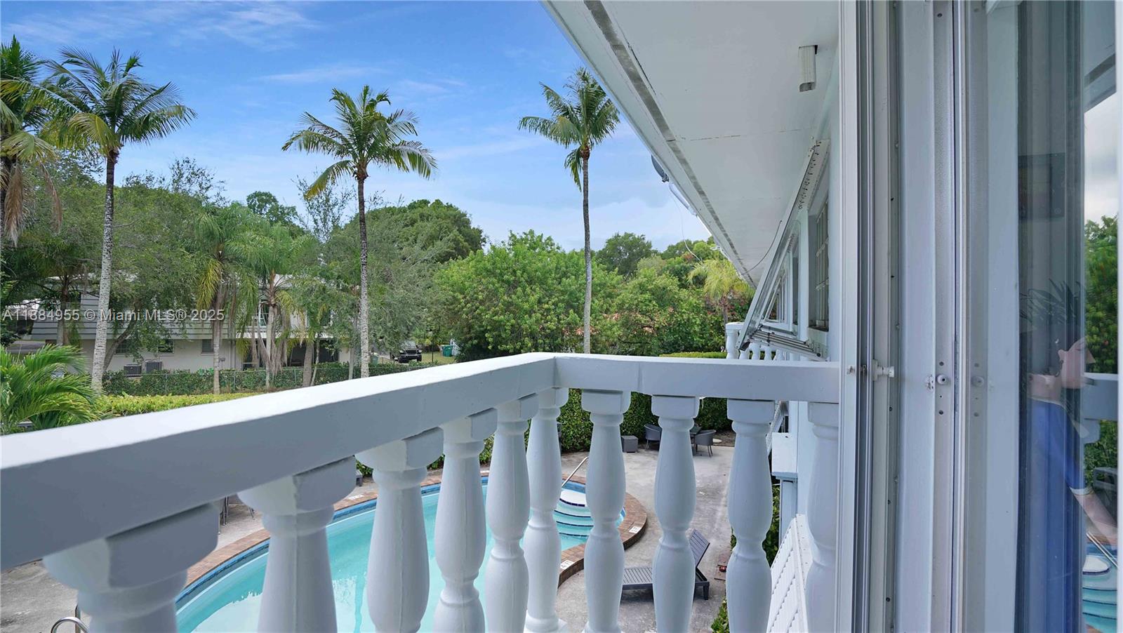 Property photo # 6