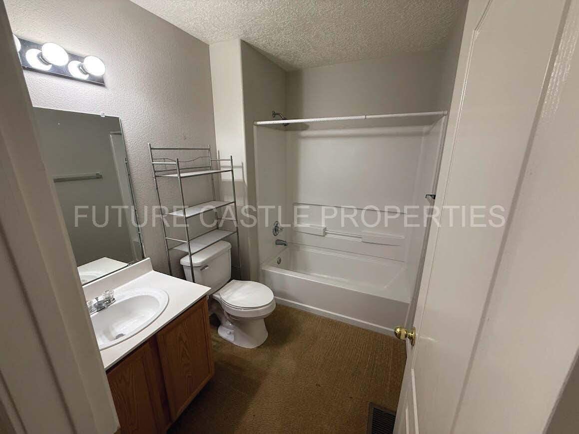 11108 FIESTA PARK Street NW 