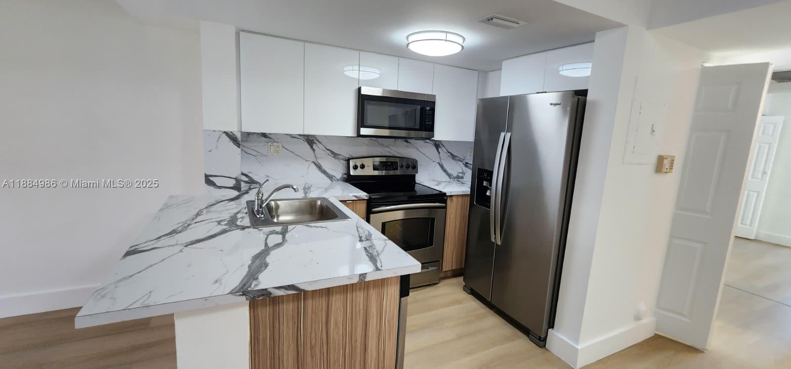 Property photo # 6