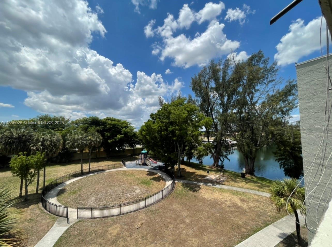 Property photo # 8