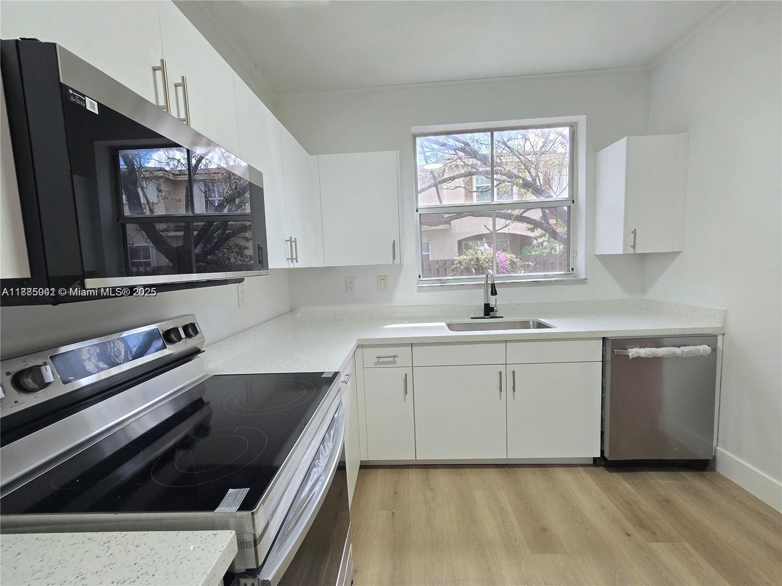 Property photo # 8