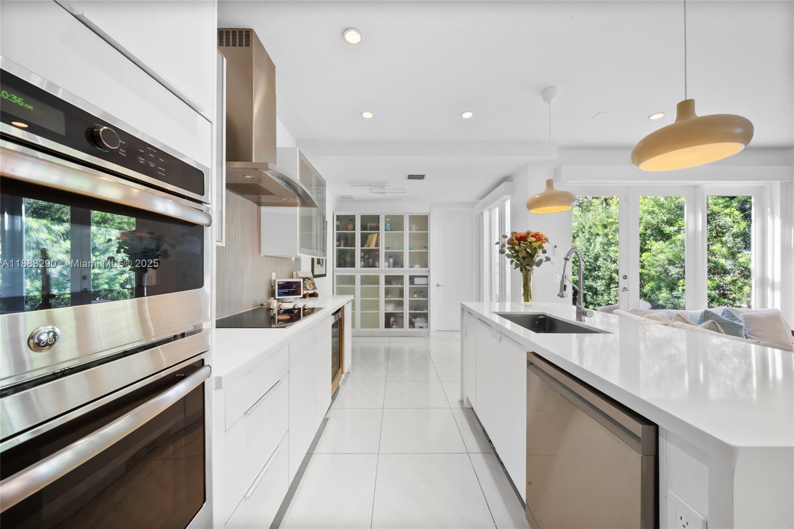Property photo # 9