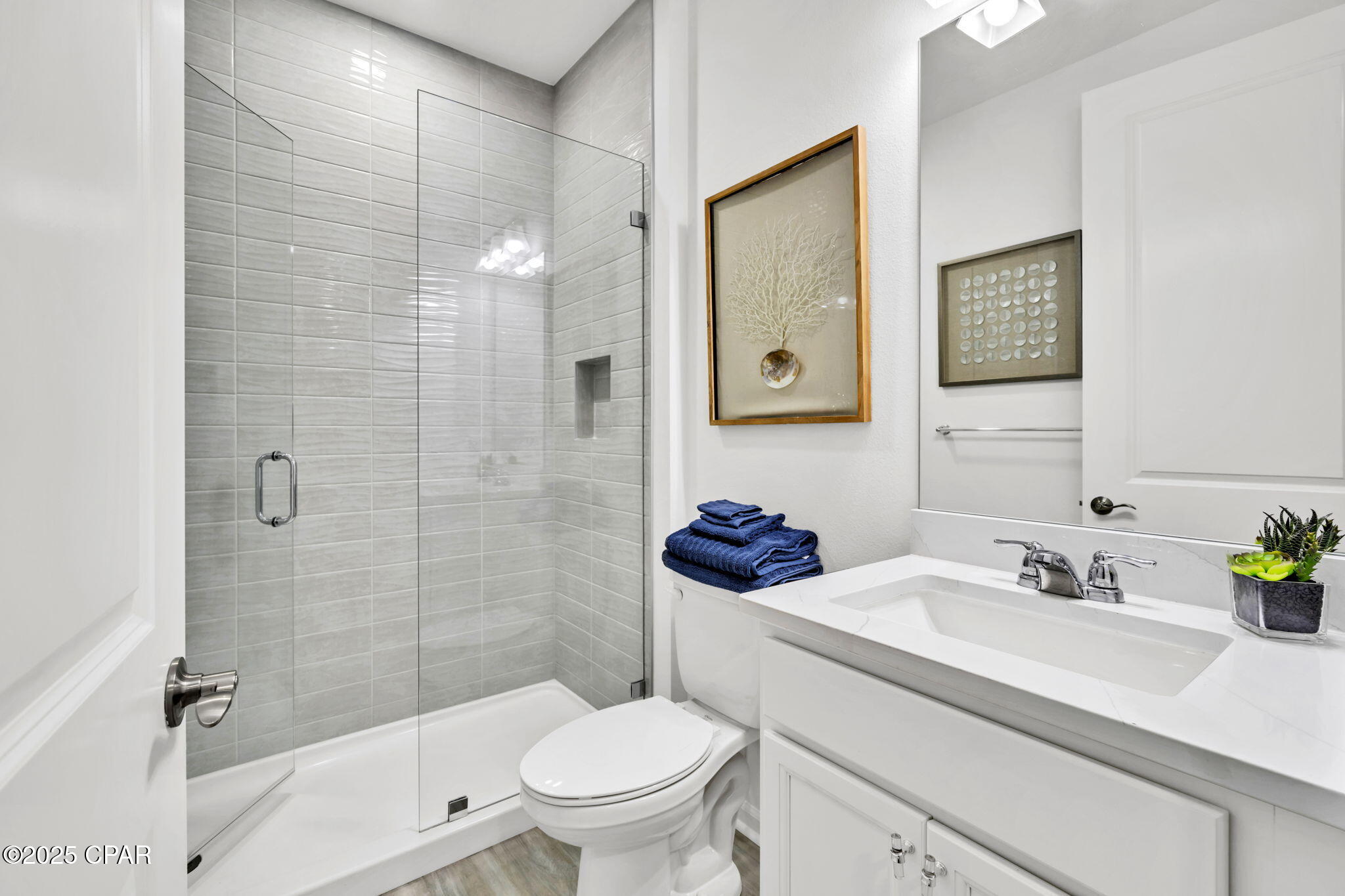 Zvq1gdlogs4raj8oeau 0hugxowu1musy5tmerdj4hi