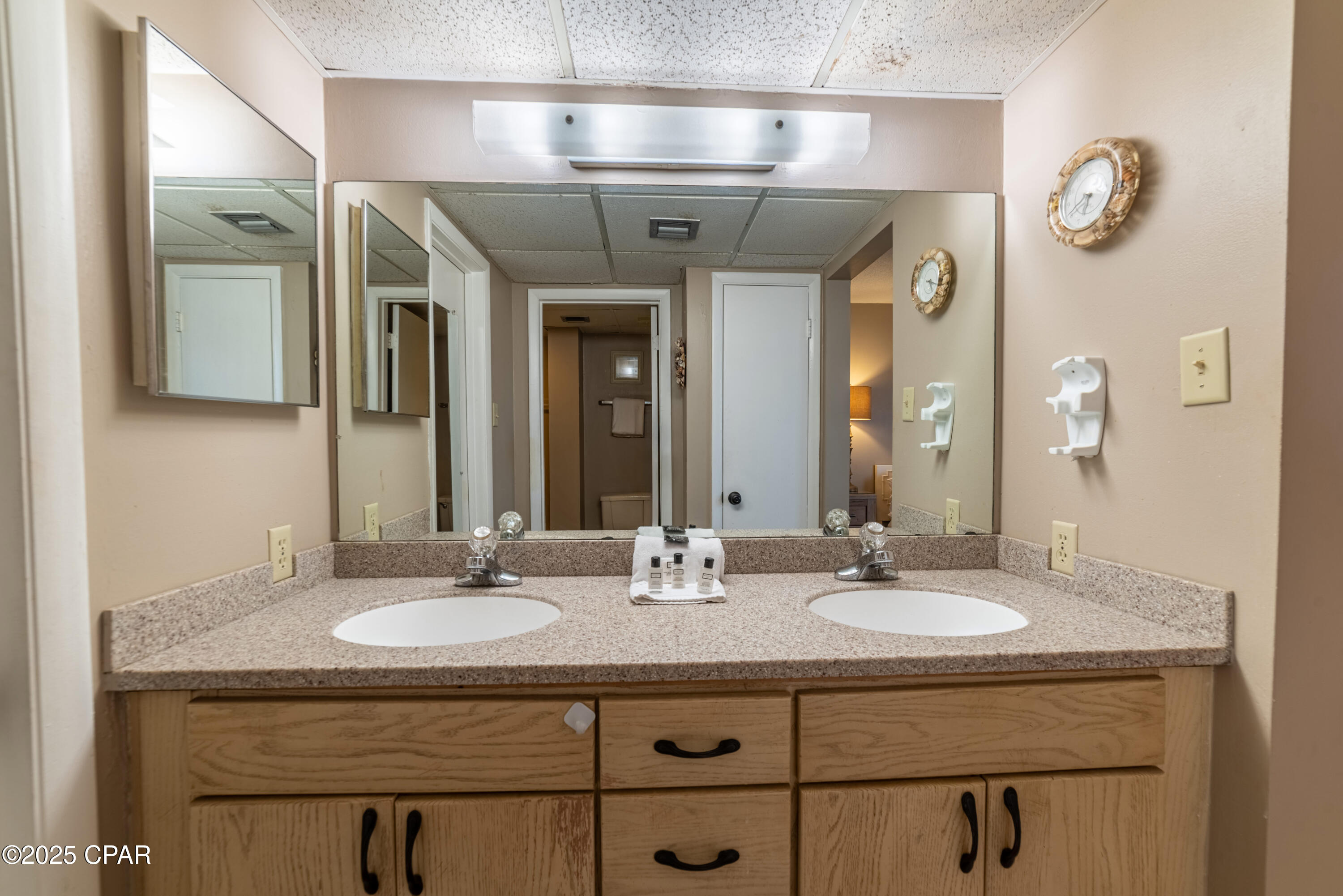 Rg5xi8nyukimxbunybs0ymyi0lpb3ktzcv6dr9_kbjg