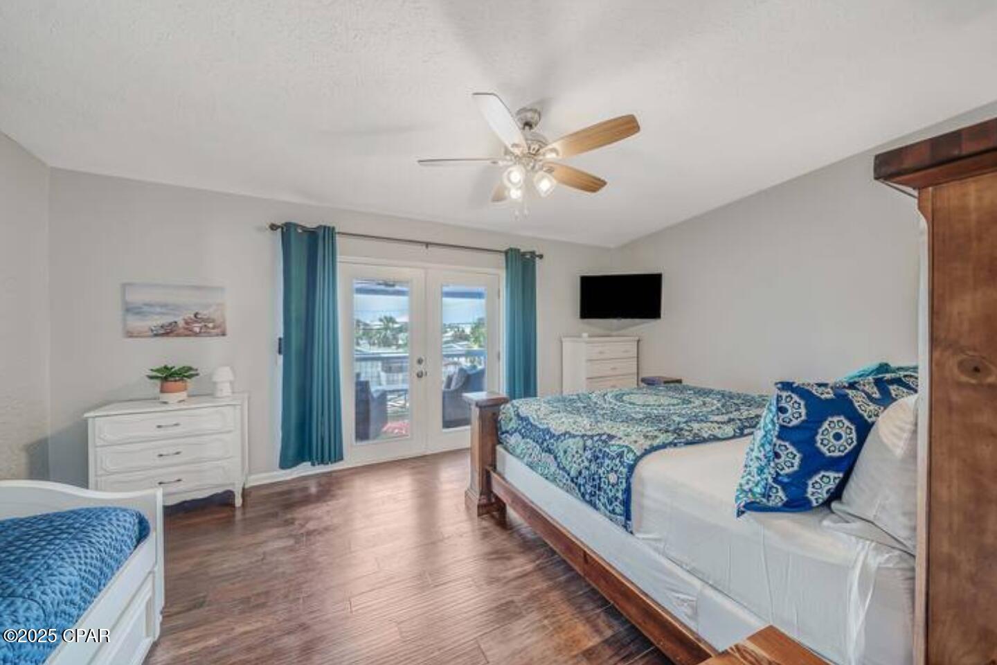 Image 14 For 4123 Cobia Street