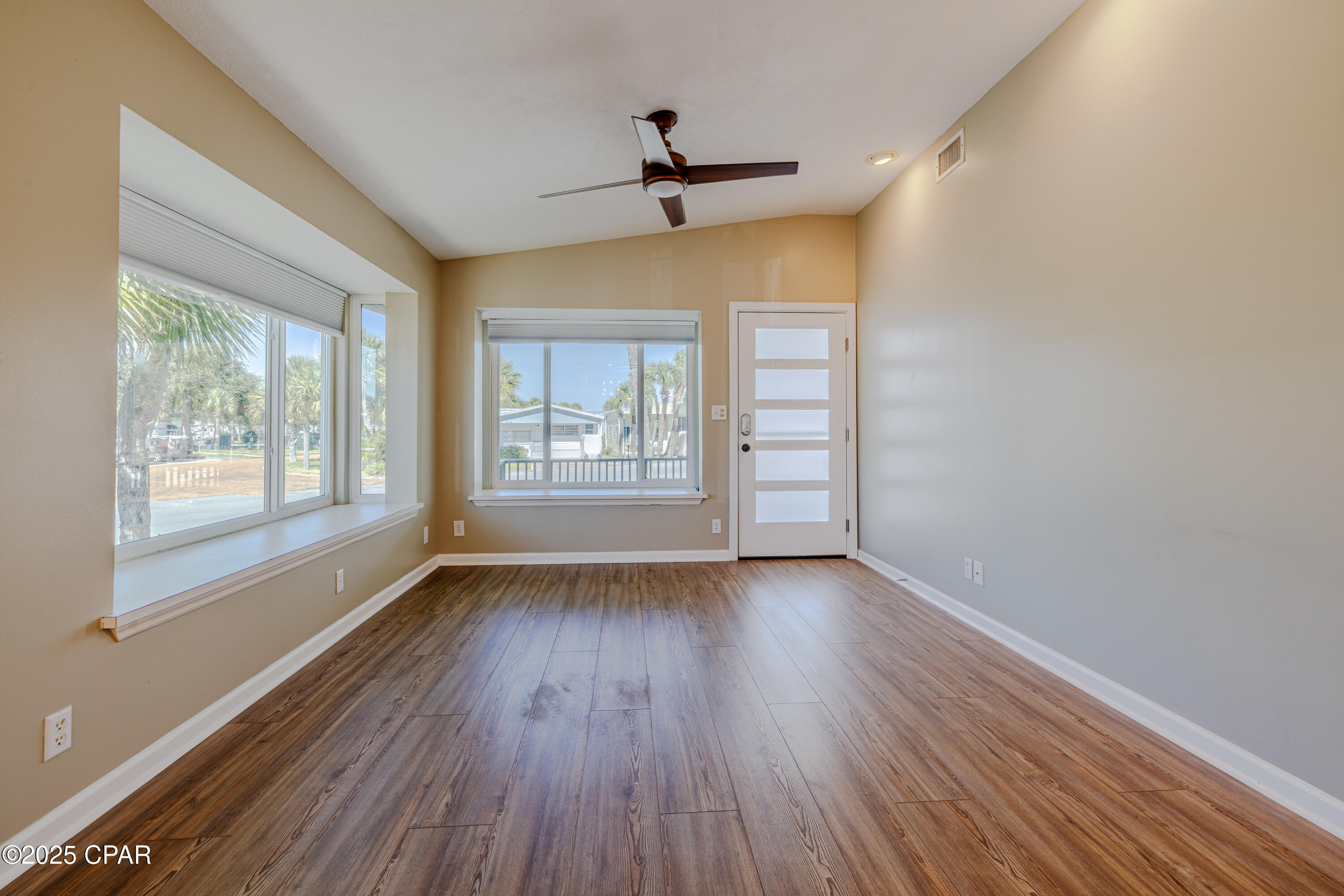 Kc538tpjnzloic6xxqycwmmbo L0ildn8efju6bb8yq