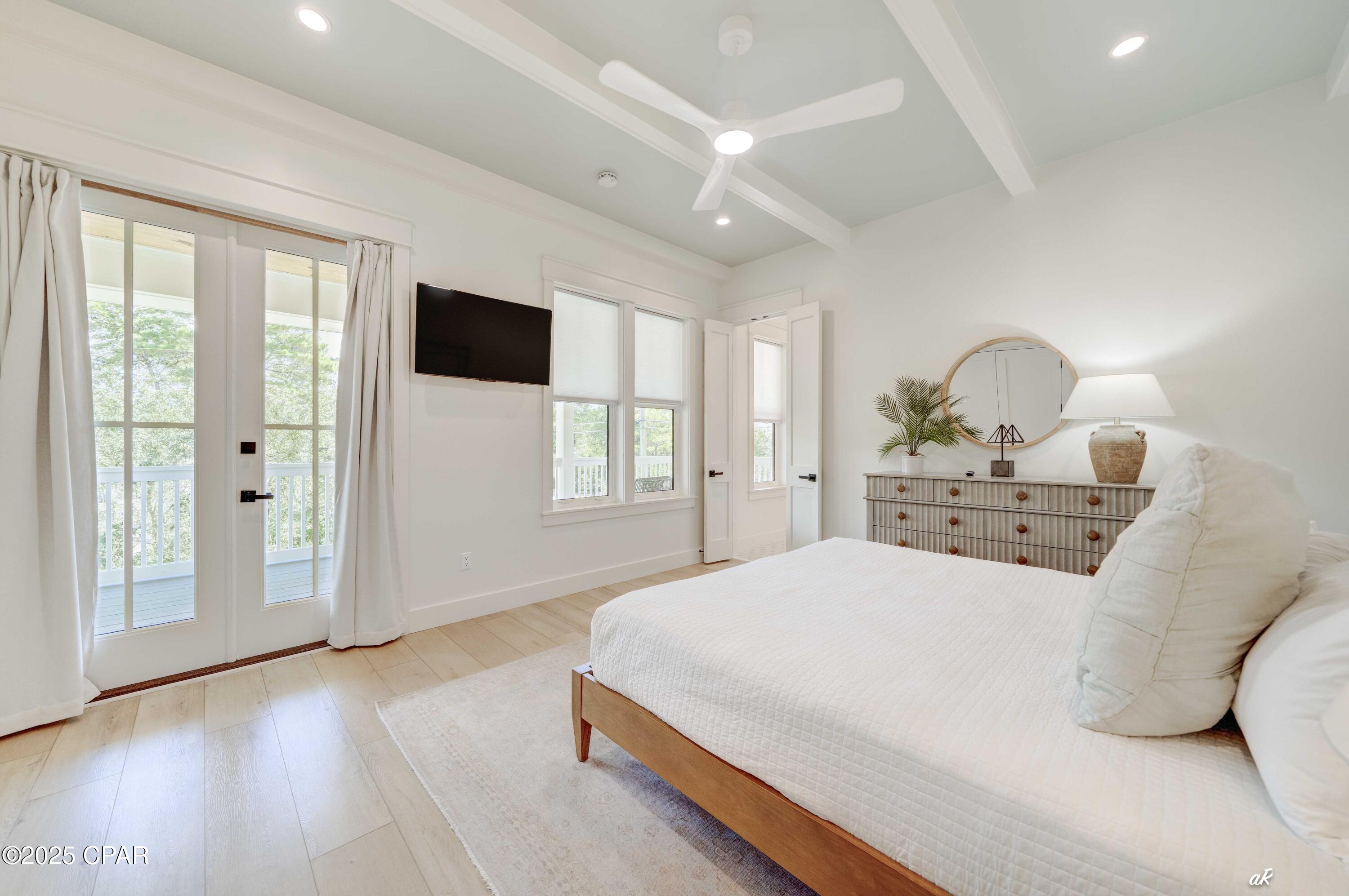 L4oiyb C Tinbu8uiibqshgzvvgxxa3bbtm0edp2dfm