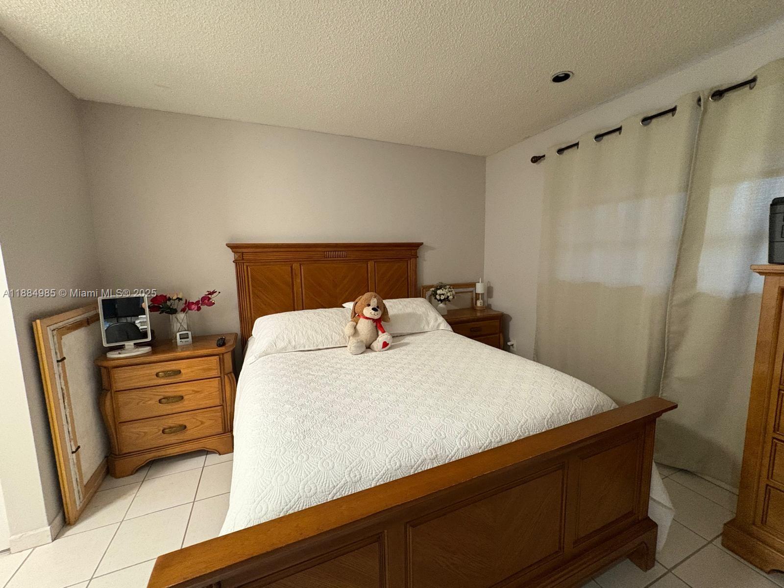 Property photo # 9
