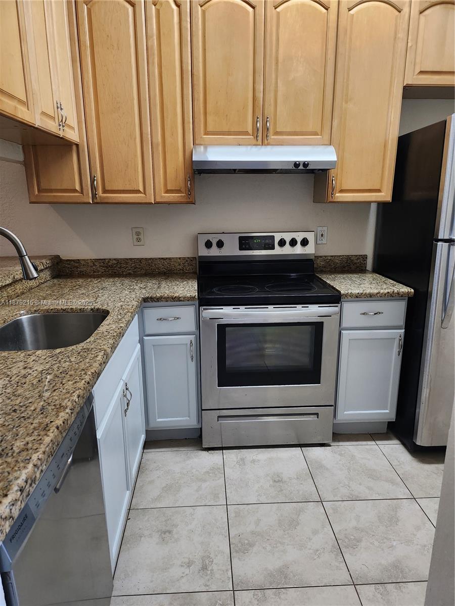 Property photo # 5