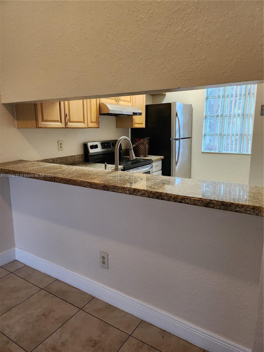 Property photo # 2