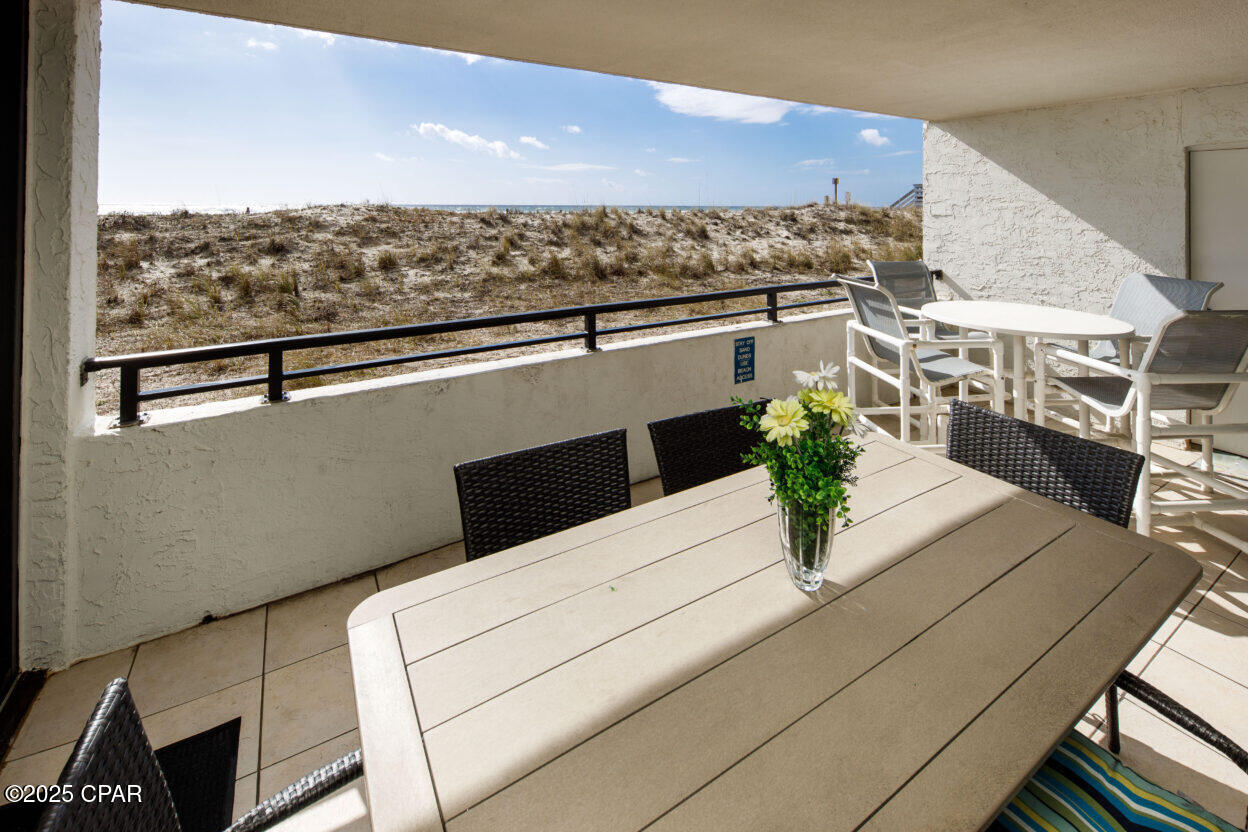 E01mtyem2bmfn3zyoypxgmegiuonzf_aqx3ysjzyvvy