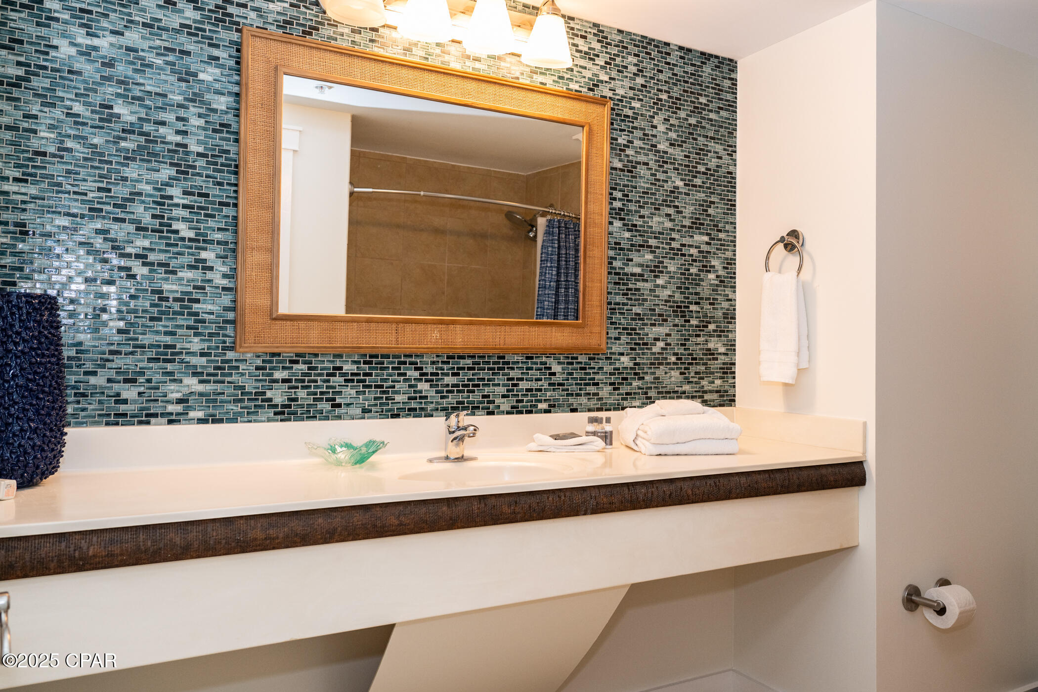 _qtee9capyvknrojg1npavsubylmtk1wiihsbys3ccm