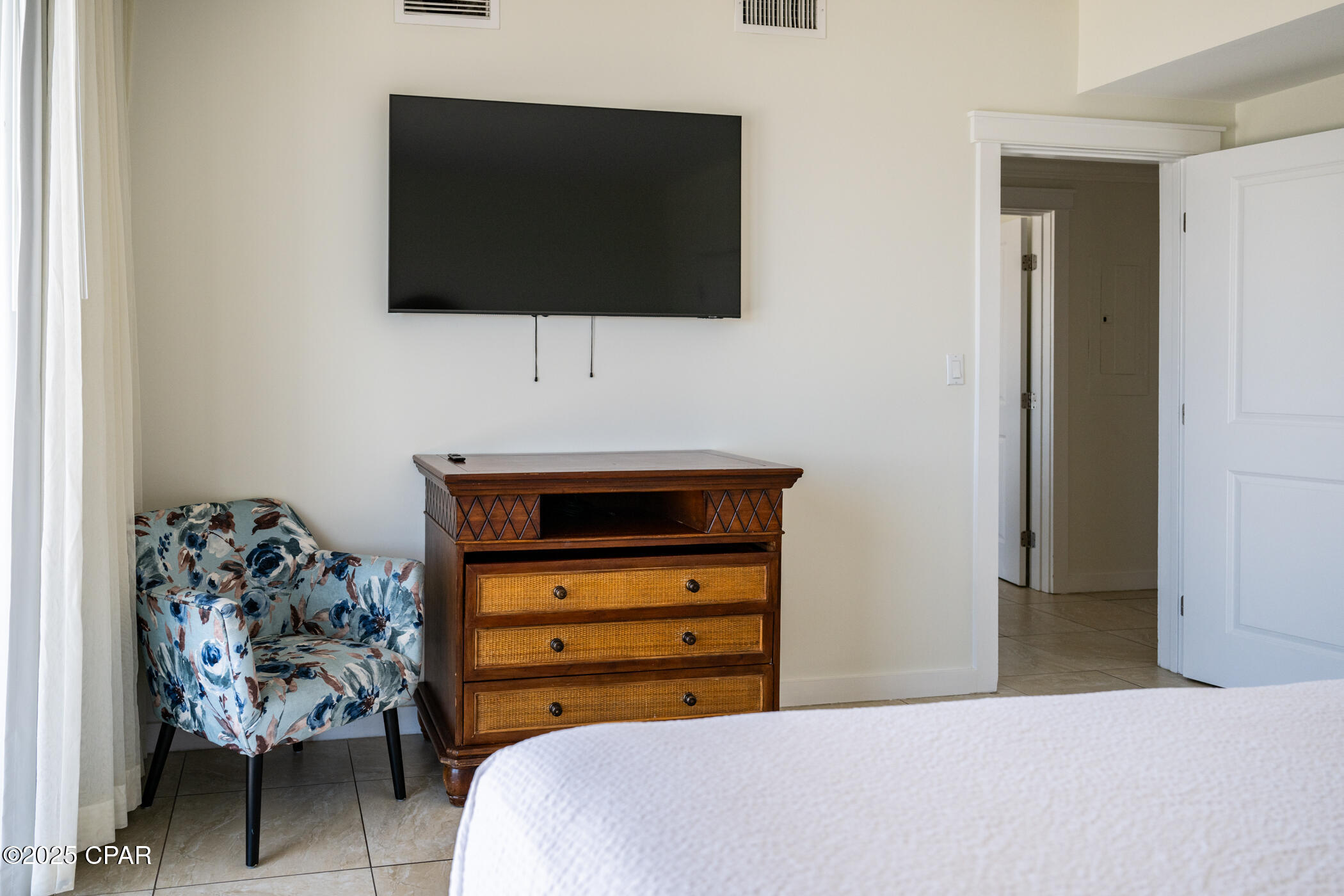 Wzjvwqdis1_ana8nov14c _mahx Nqfiq9udvygjcty