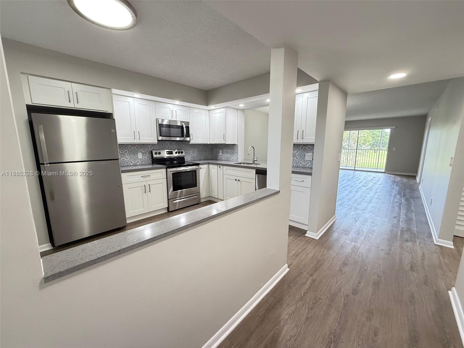 Property photo # 0