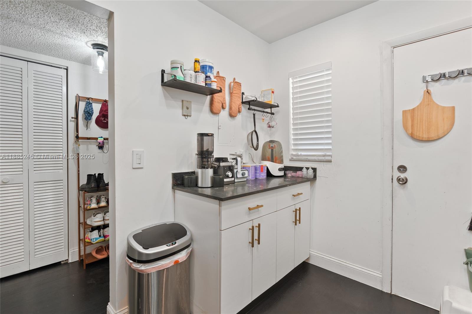 Property photo # 8