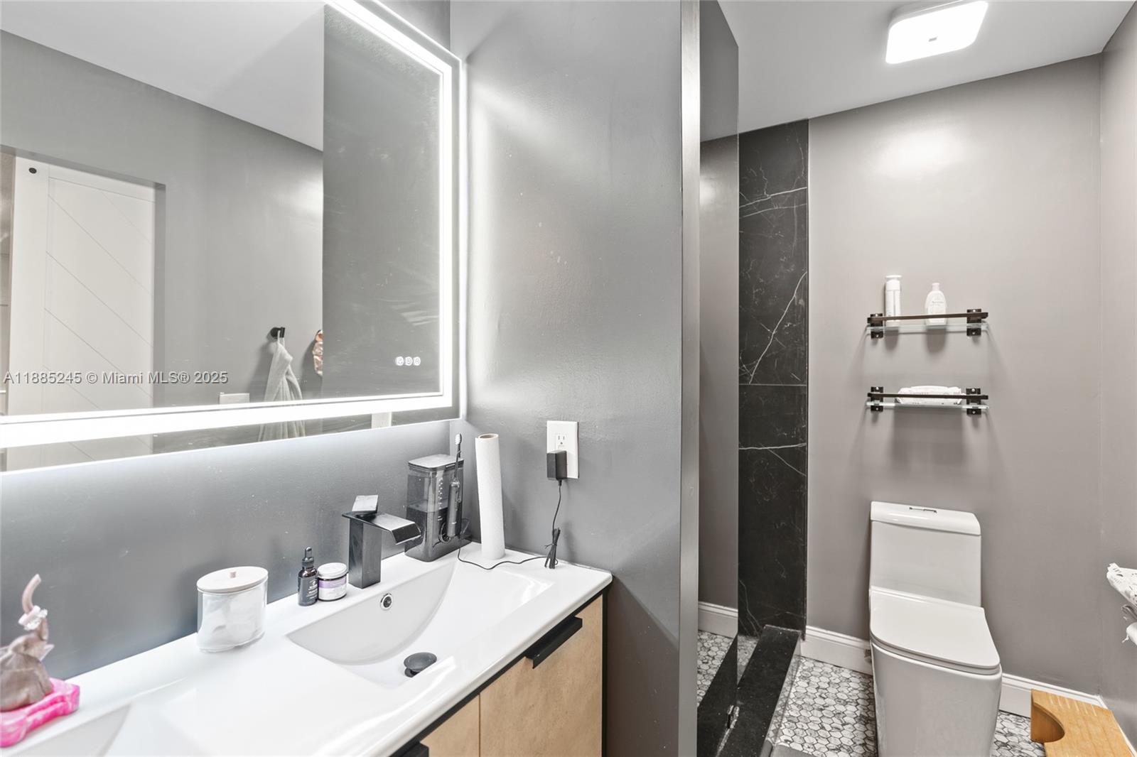 Property photo # 2