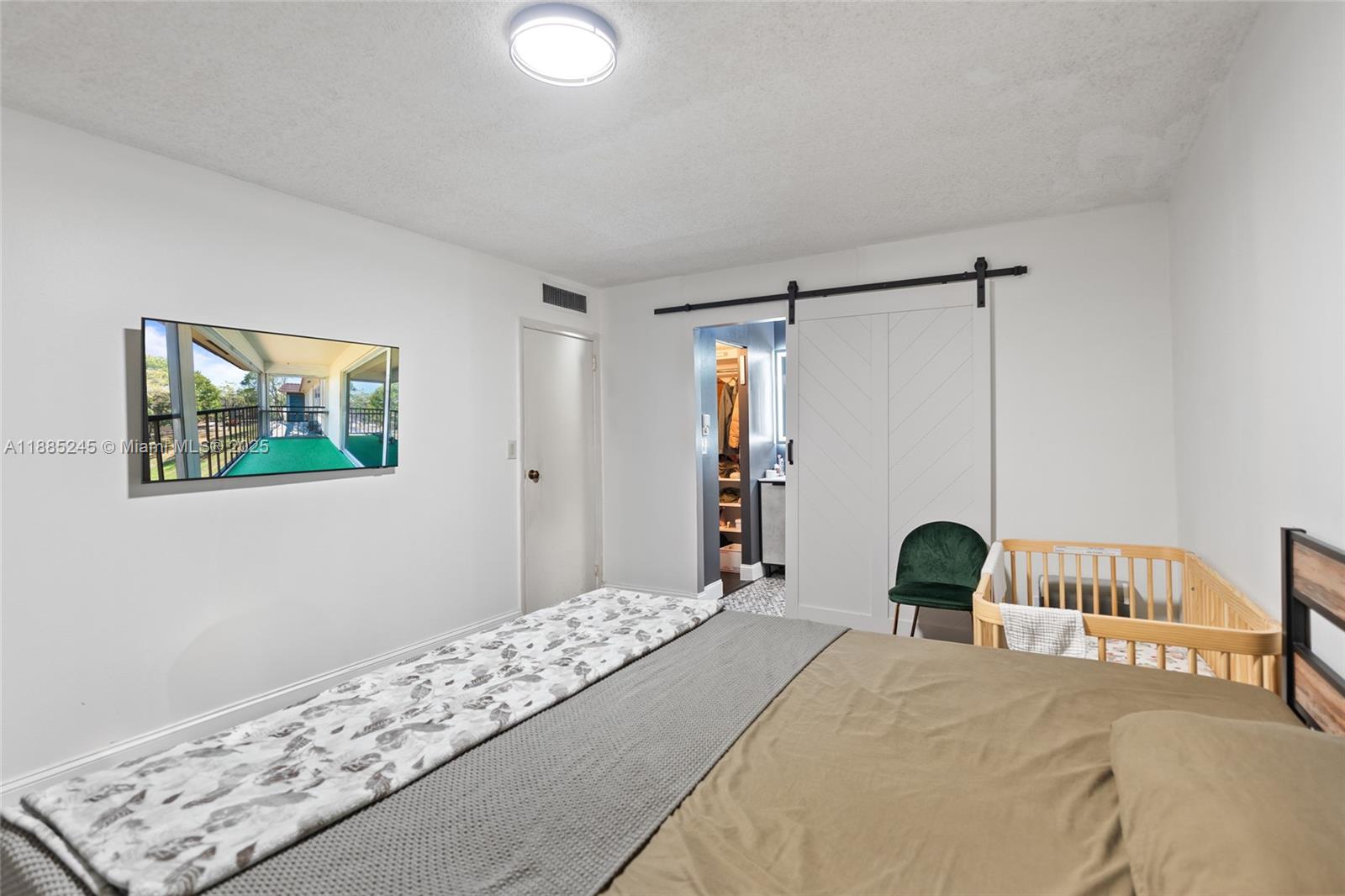 Property photo # 4