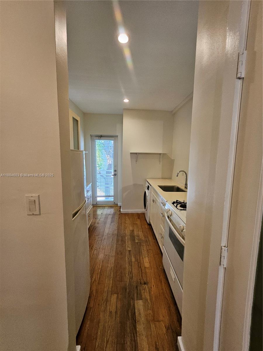 Property photo # 4
