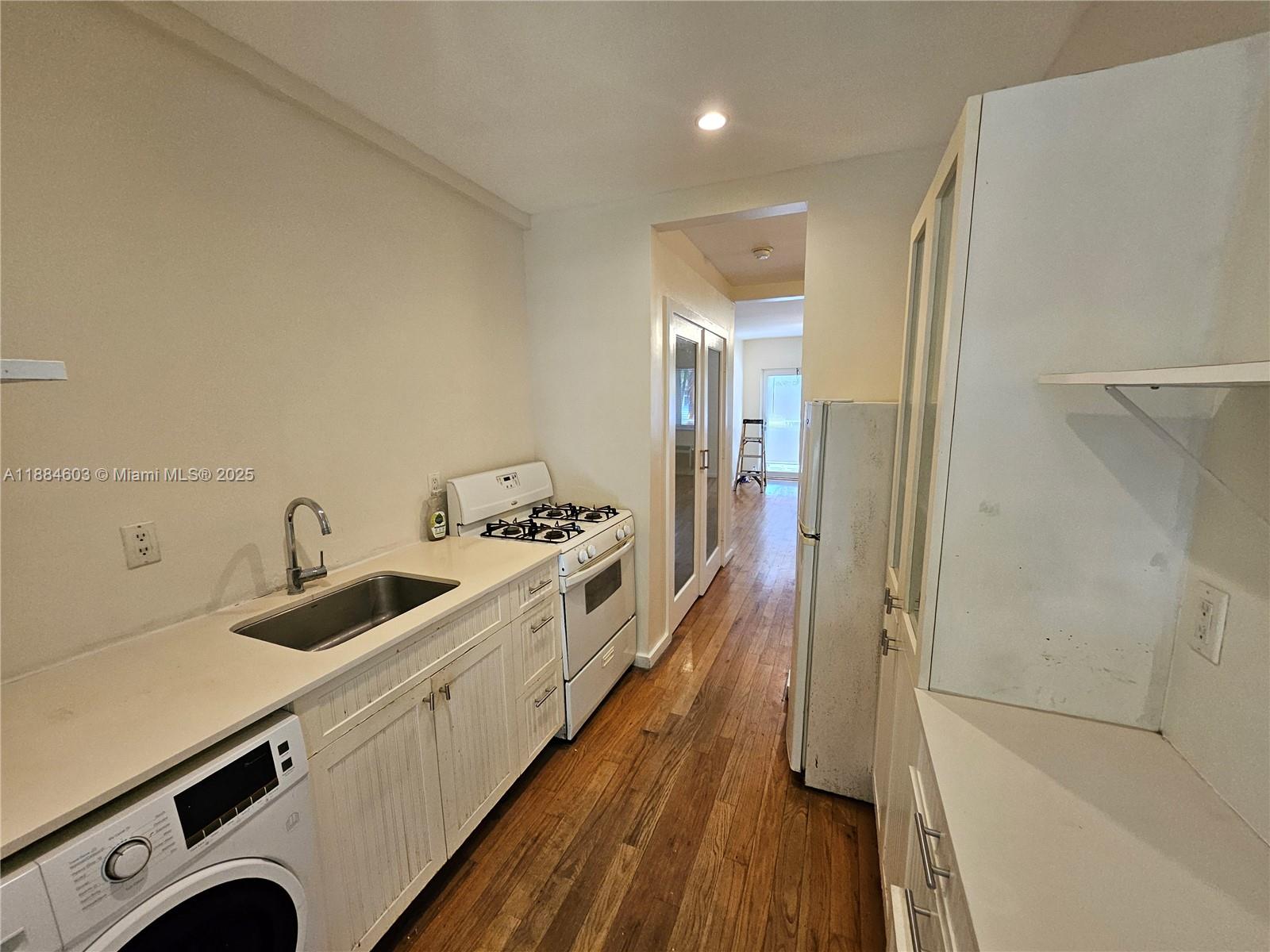 Property photo # 7