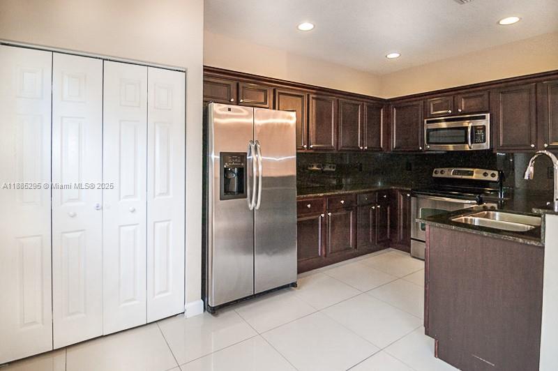 Property photo # 6