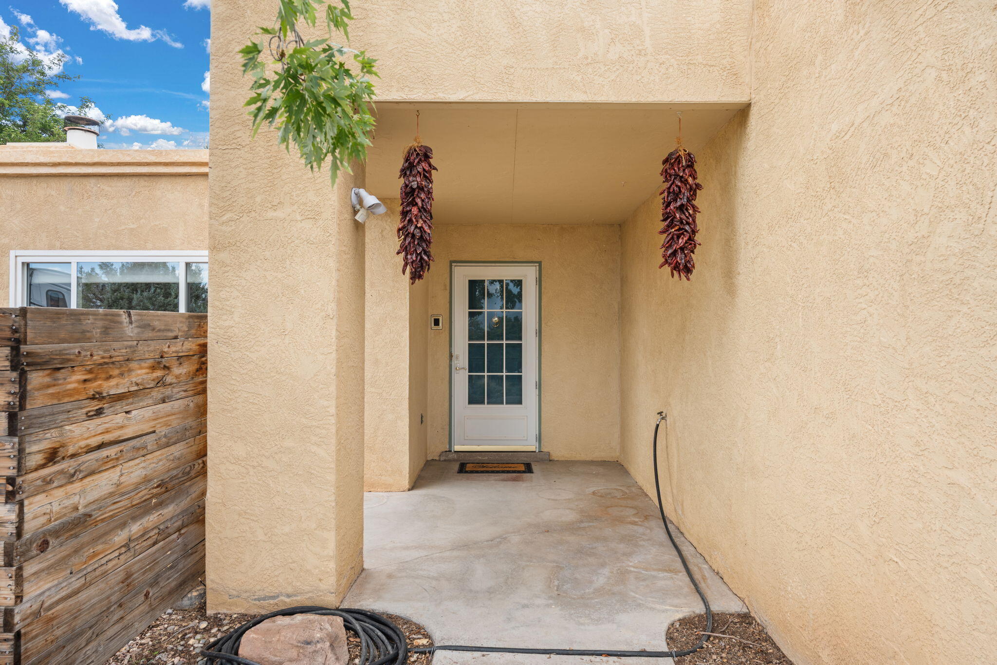 10305 TIMAN Place NW 