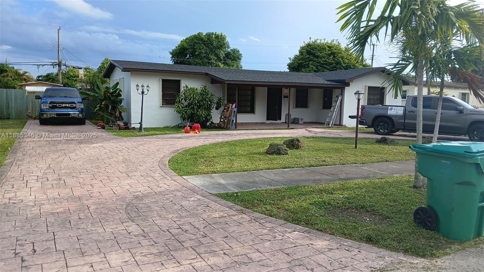 Tropical Estates 1St Addn