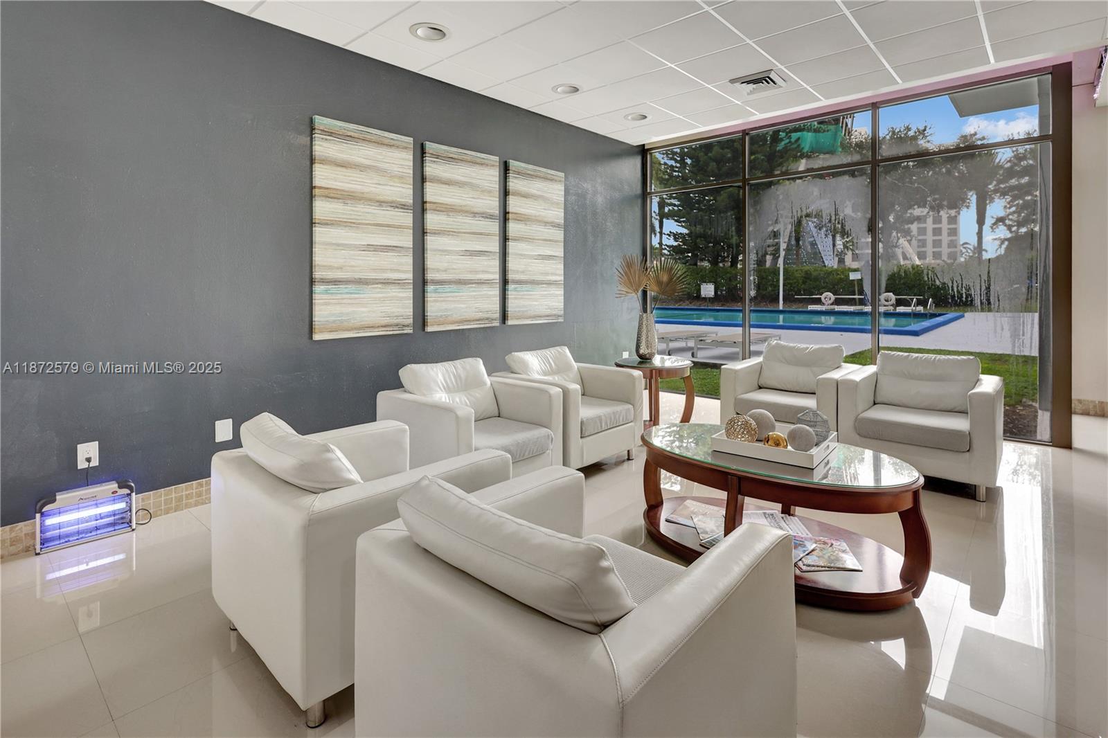 Property photo # 9