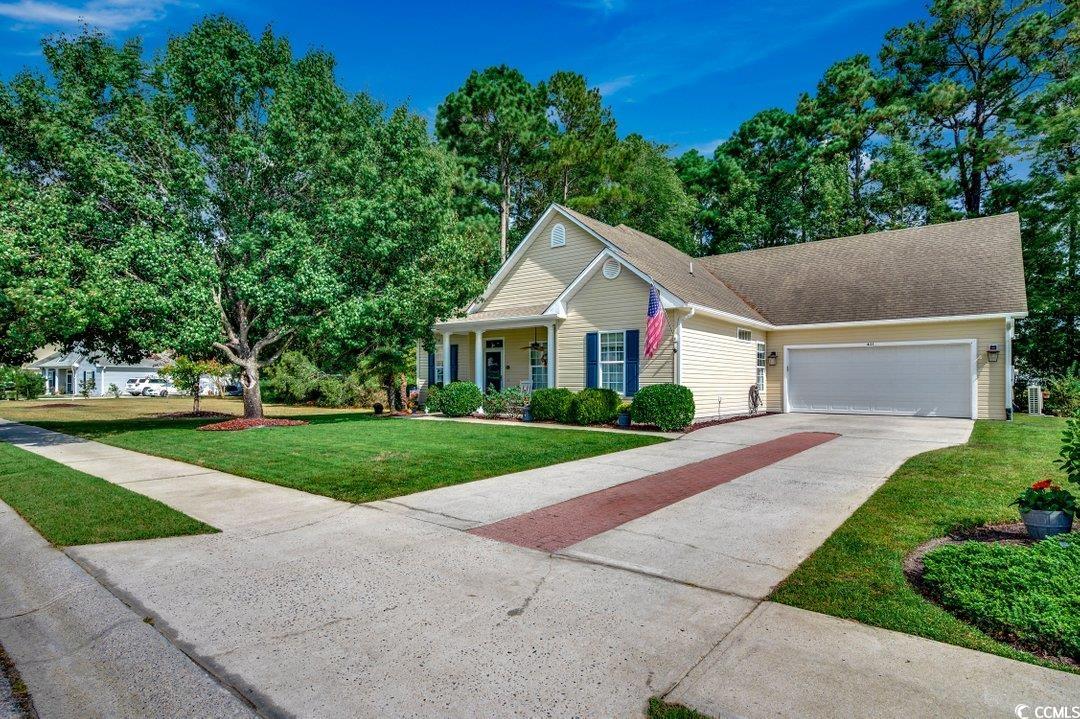 421 Cypress View Ave. Little River, SC 29566