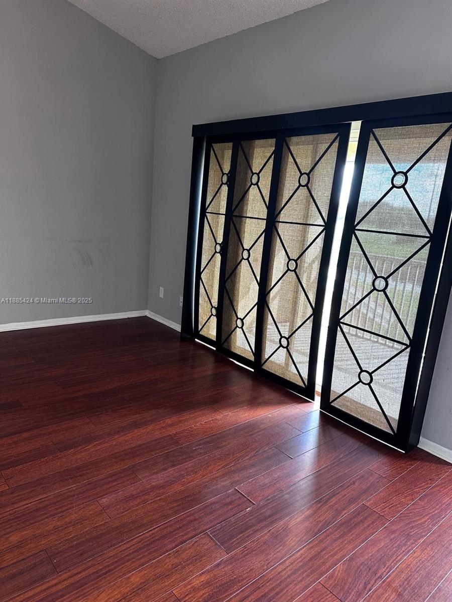 Property photo # 0