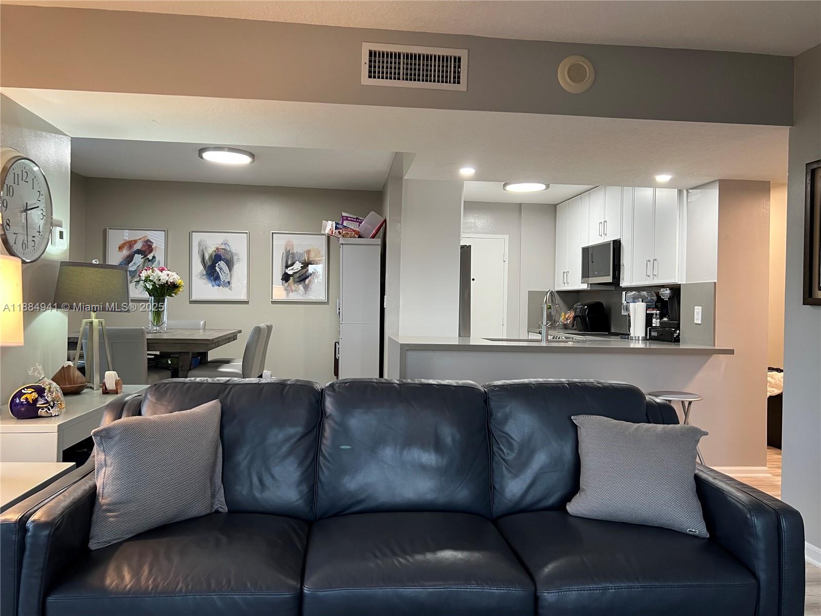 Property photo # 6