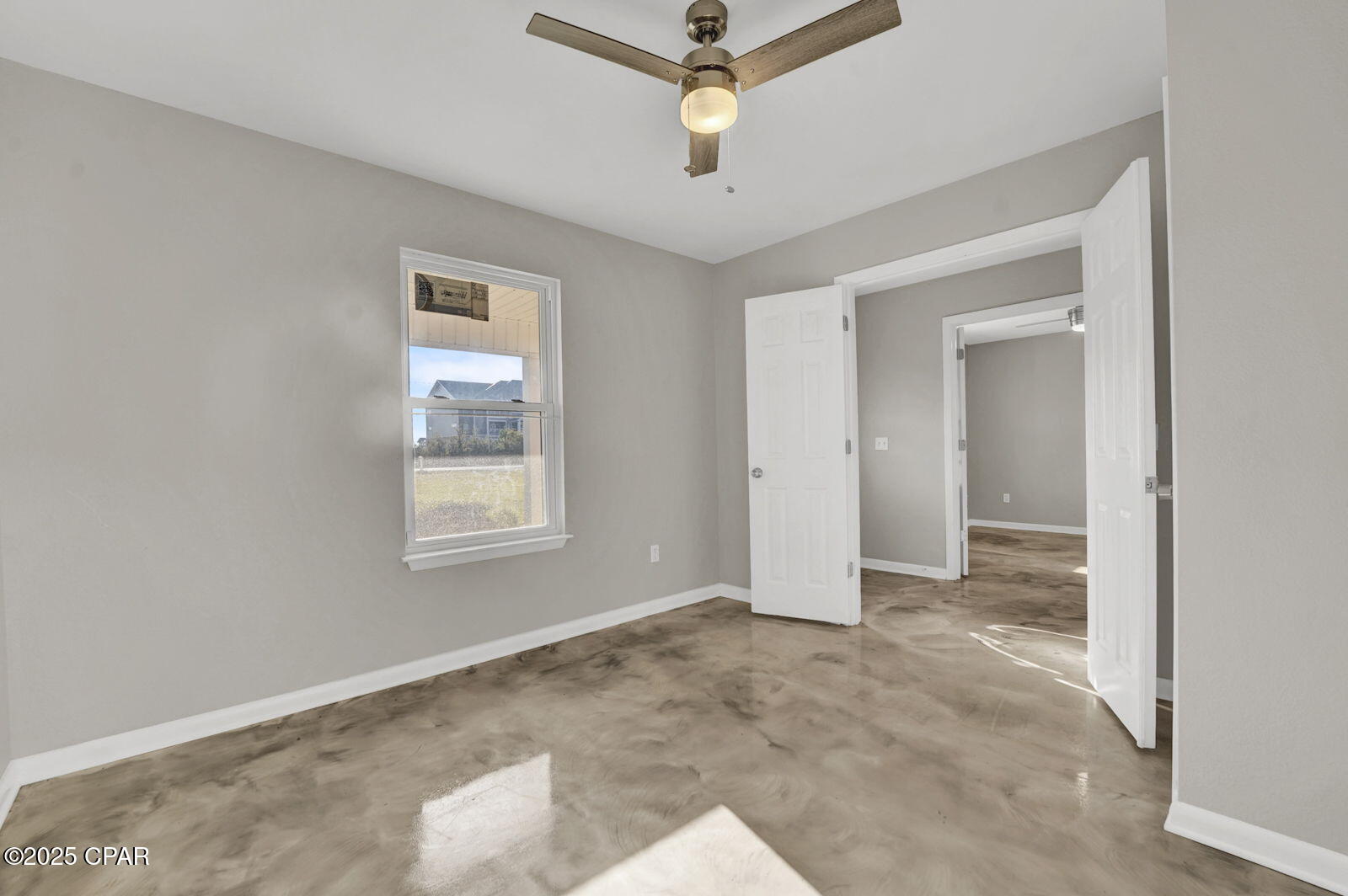 T Urqrid_ponp0dwtchszhp9jumtamy2biniaq2uqjc